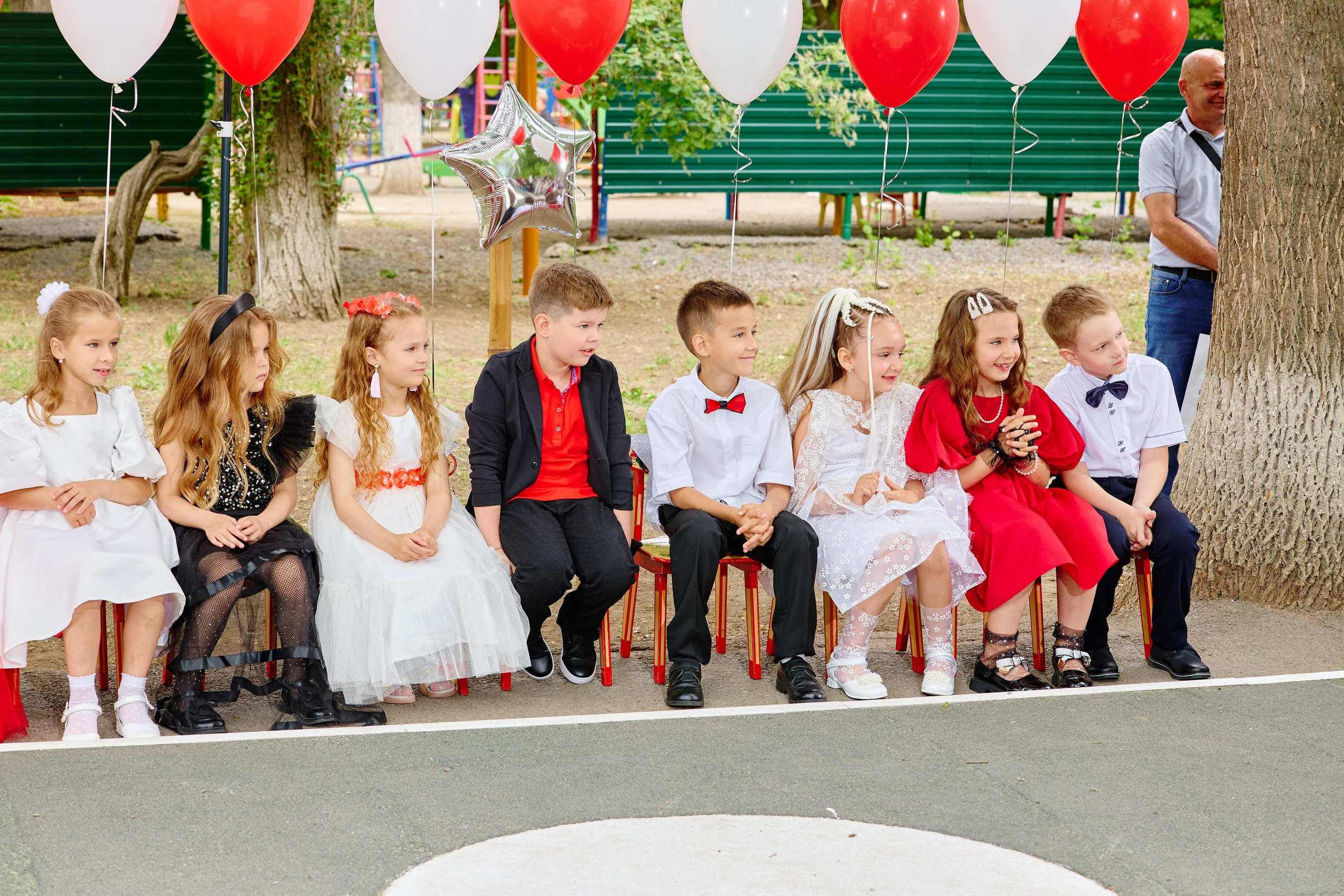 Выпускной 45 сад. Фотограф Выпускные альбомы Таганрог Сергей Коробченко