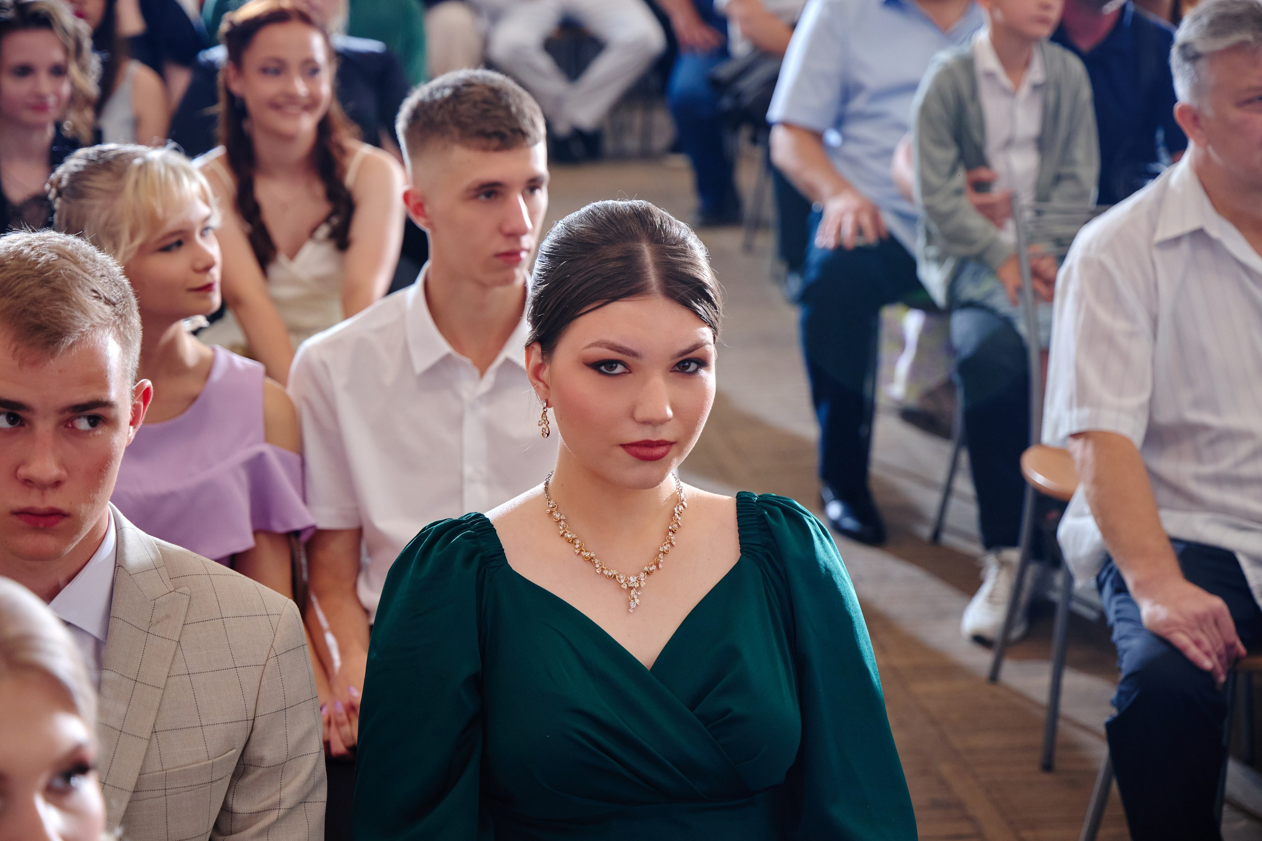 Выпускной 35 Сош. Фотограф Выпускные альбомы Таганрог Сергей Коробченко