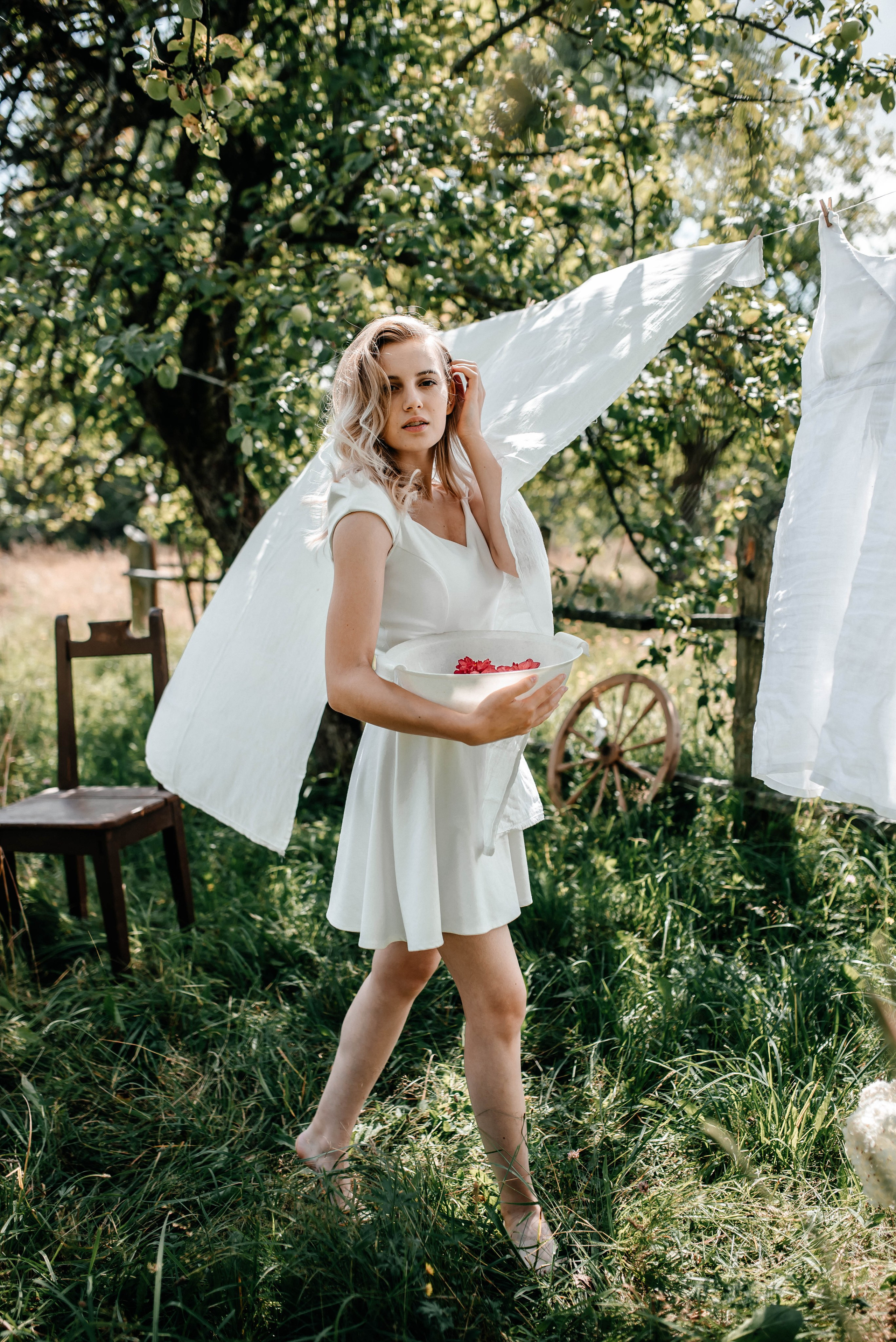 Диона, лето. Главная