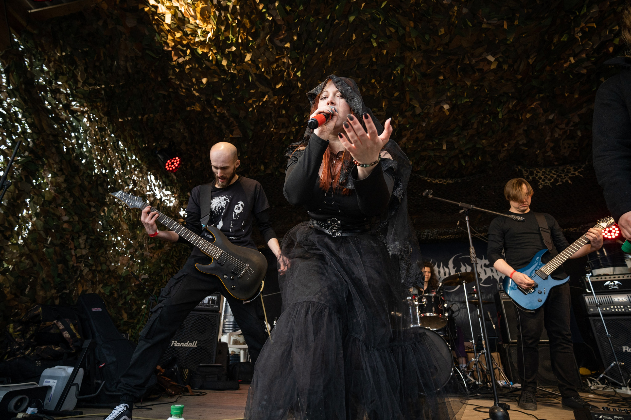 Фестиваль «ПОСРЕДИ КЛАДБИЩ И БОЛОТ»|Архангельск. Концертный и репортажный фотограф в Санкт-Петербурге Слава Пахомов