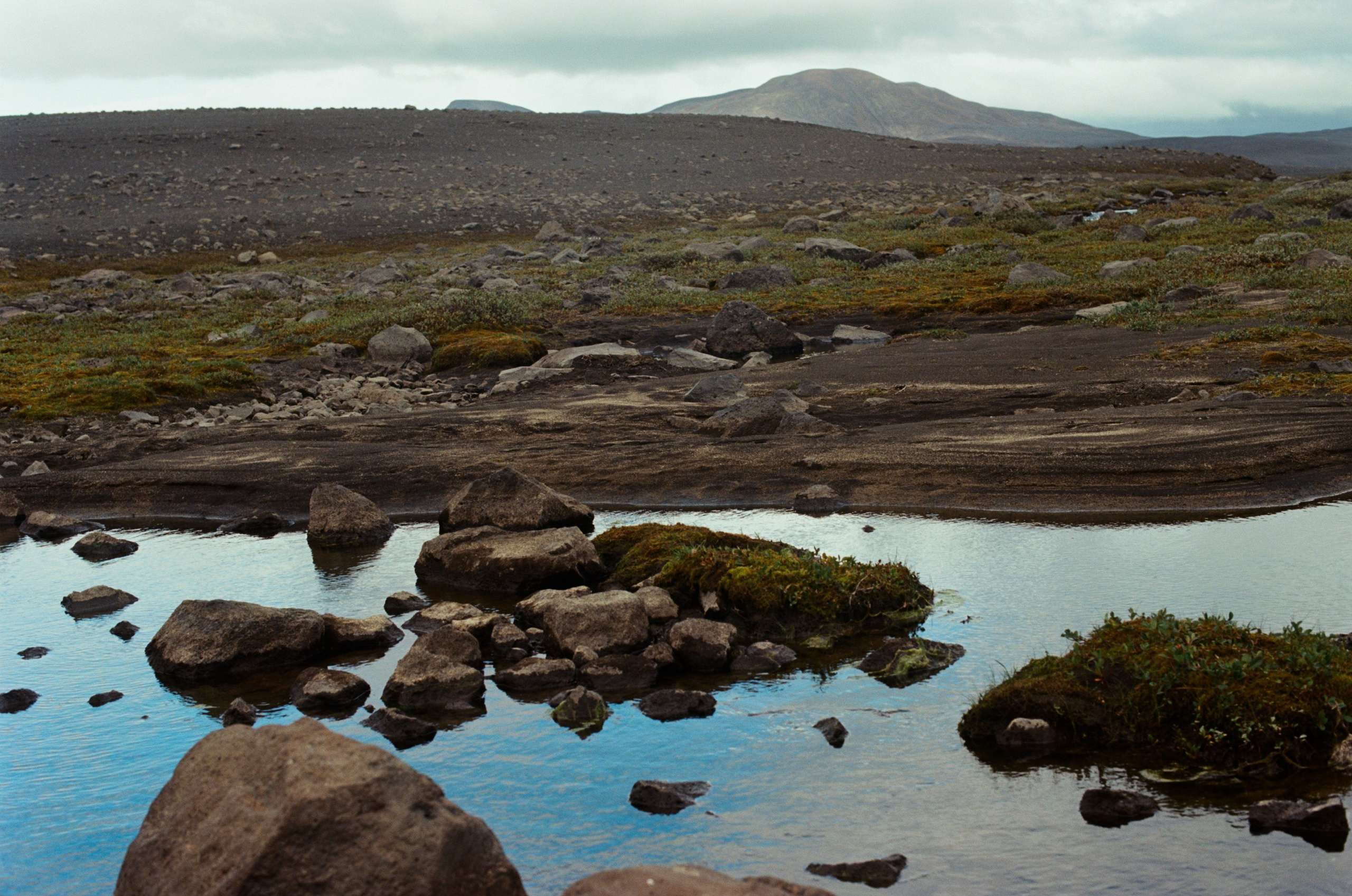 Human // iceland, f905. EVER EXPOSED