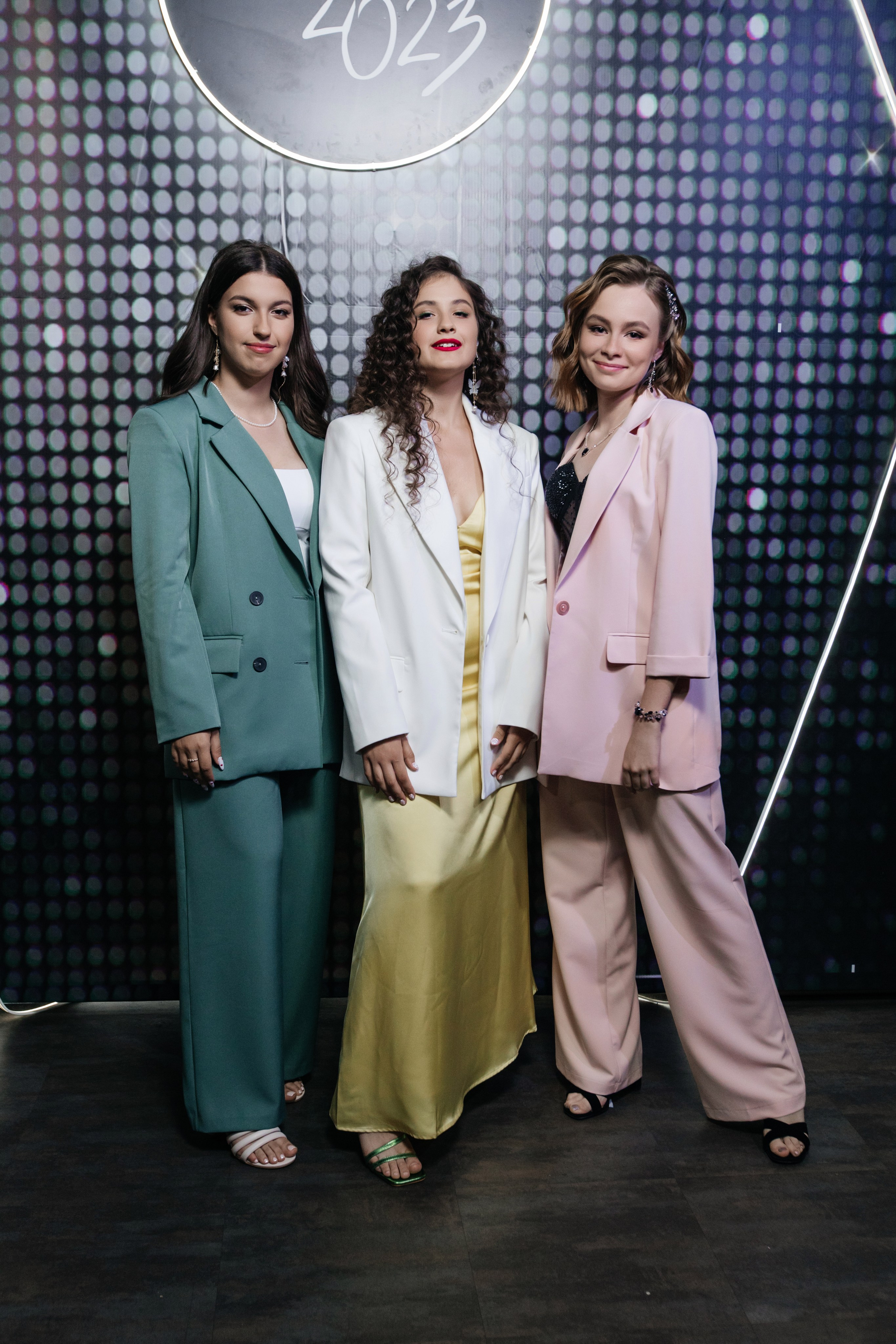 2023 ШКОЛА136. Свадебный и Репортажный фотограф Нижний Новгород Москва Ежов Иван