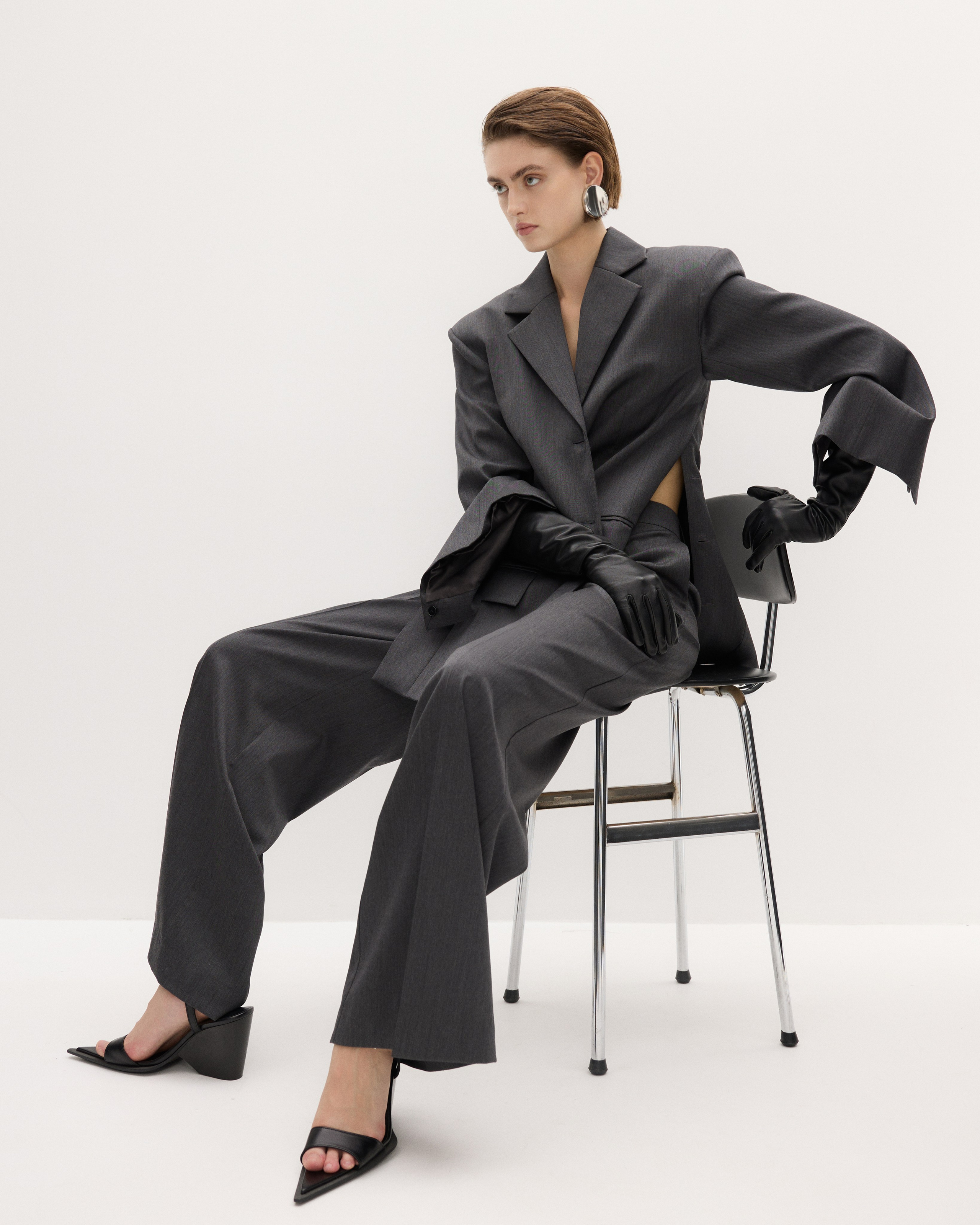 Room513. Фотограф и видеограф для брендов в Москве