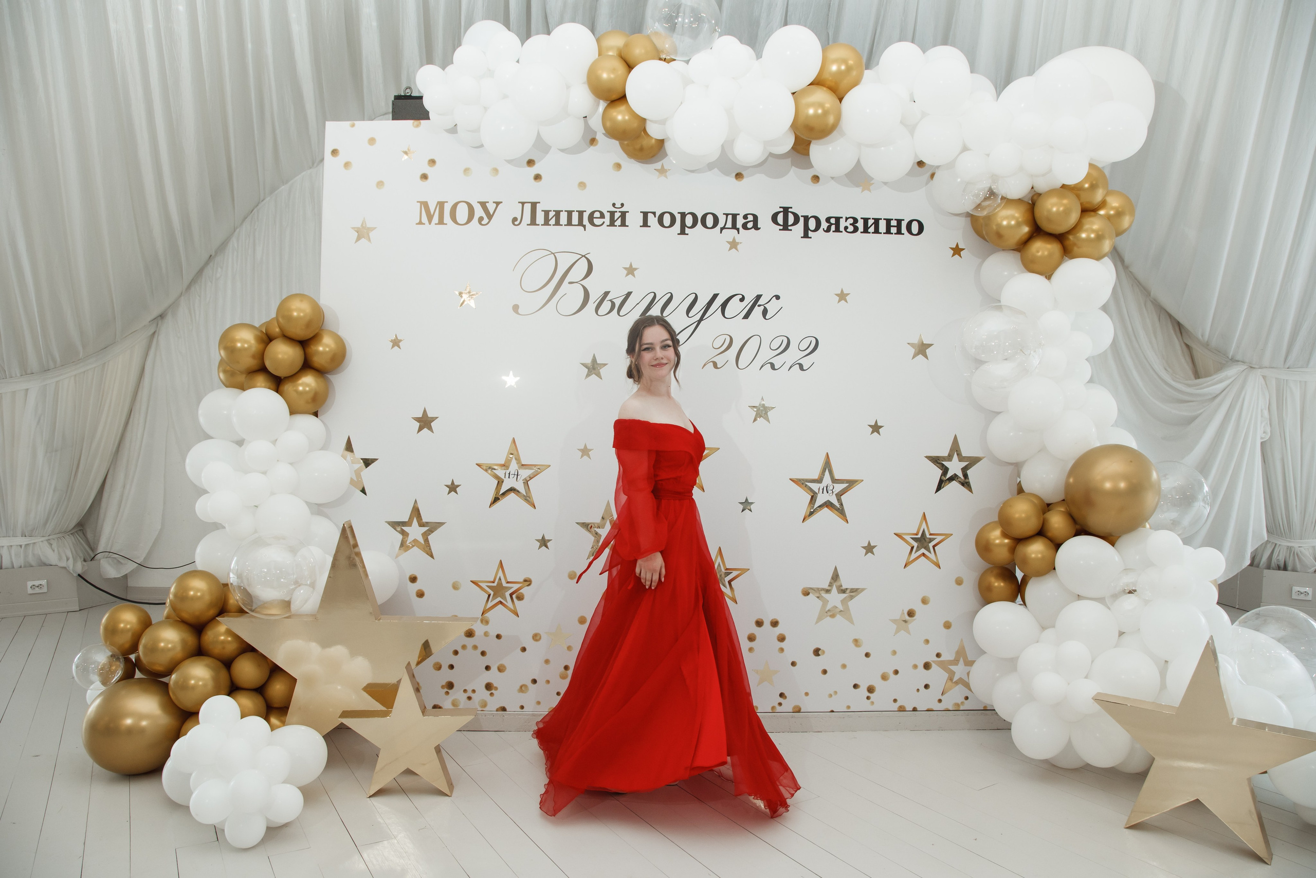 Выпускной, шатер в усадьбе «Гребнево». Свадебный и репортажный фотограф (Москва, Королев и другие)