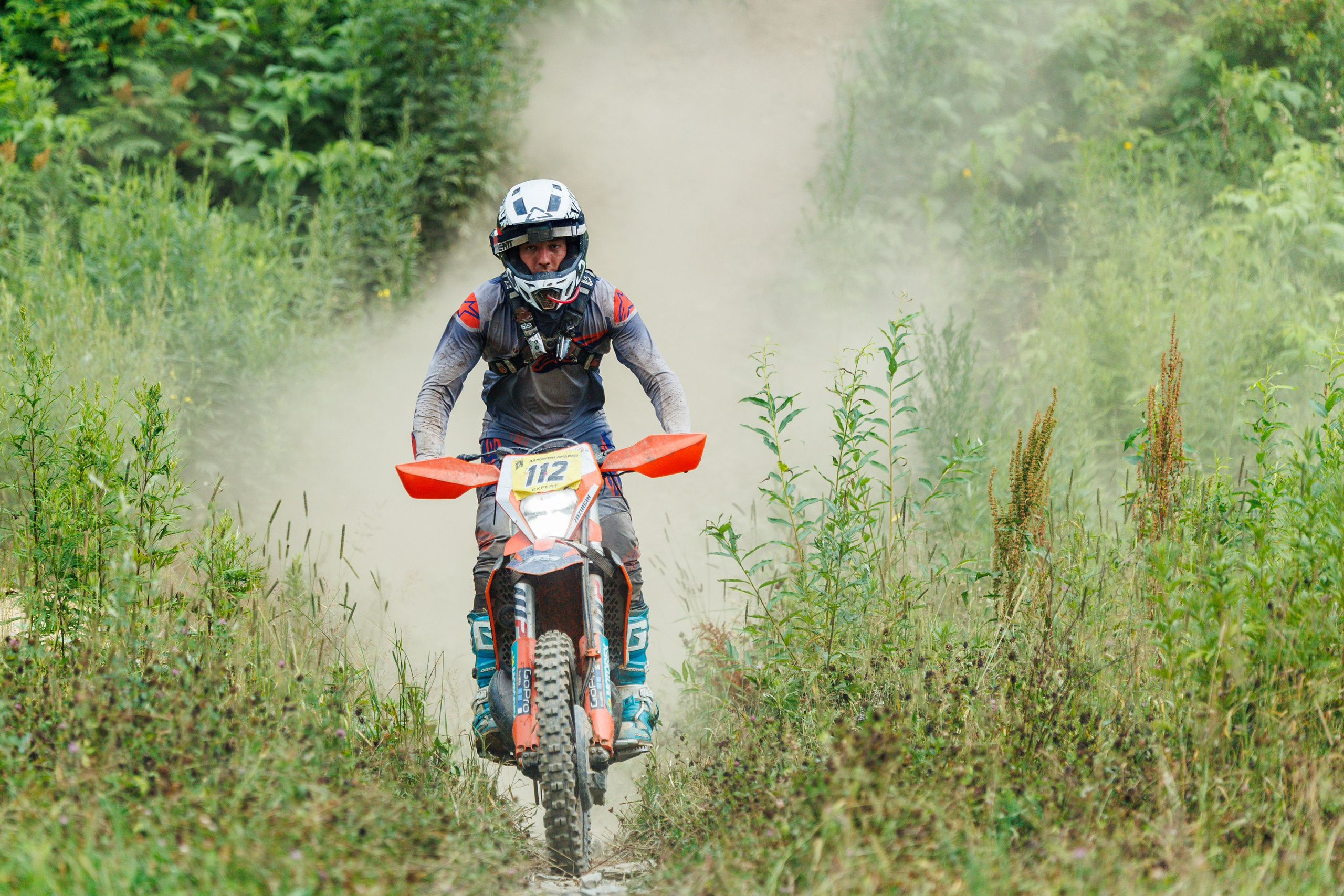 NPR-2025. Свадебный, семейный и репортажный фотограф в Южно-Сахалинске Артур Петросян