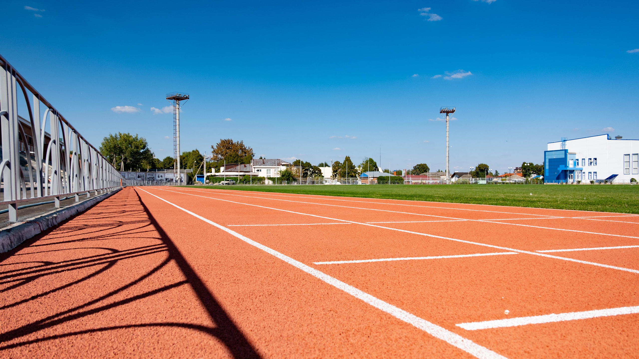 СТАДИОН СТ. БРЮХОВЕТСКАЯ. Recro