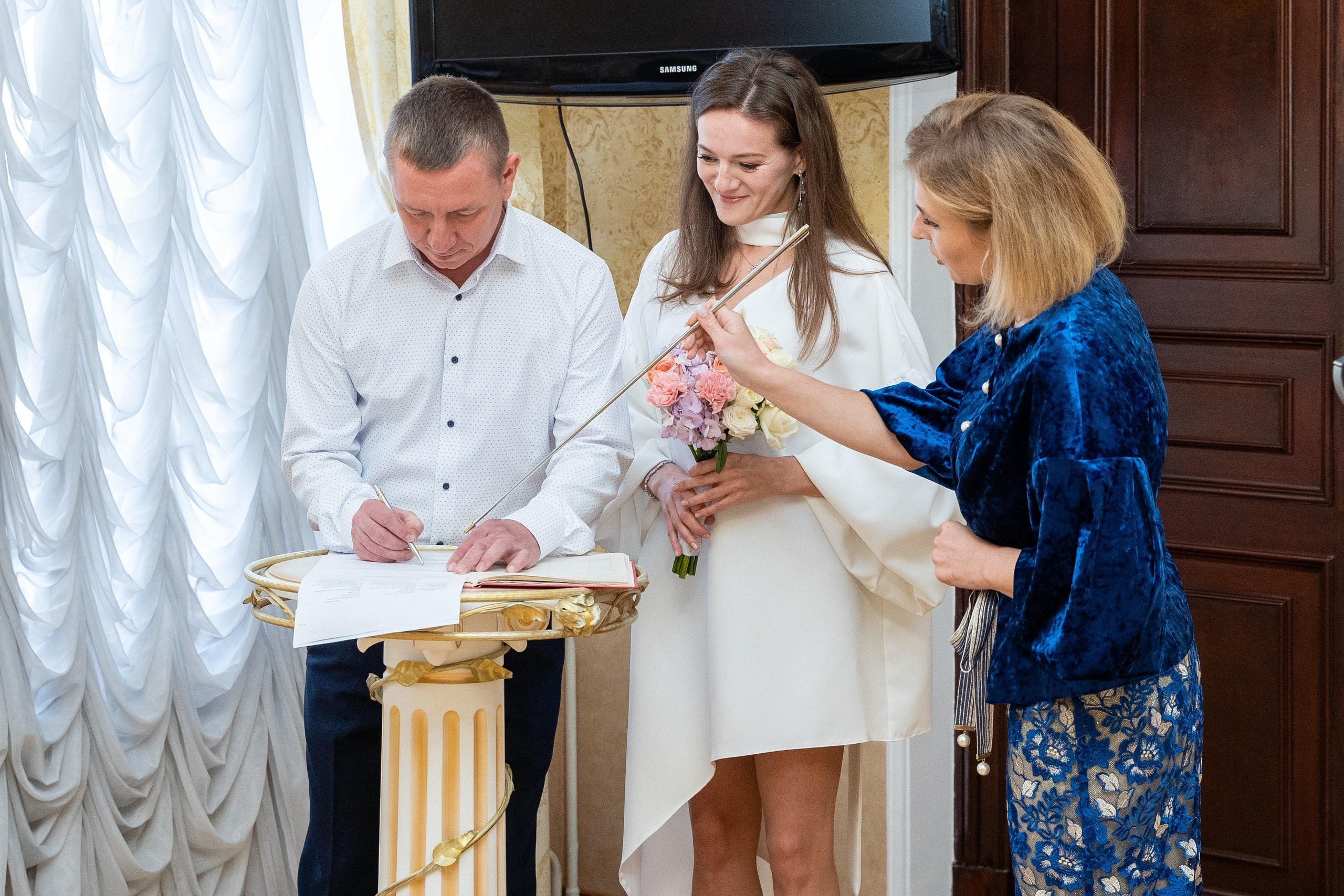 Свадебная фотосъемка в Ижевске, Воткинске, Чайковском, Сарапуле, Перми, Уфе и Казани. Фото и видео для бизнеса, репортажная и свадебная съемка|Александр Кузнецов|Ижевск, Воткинск