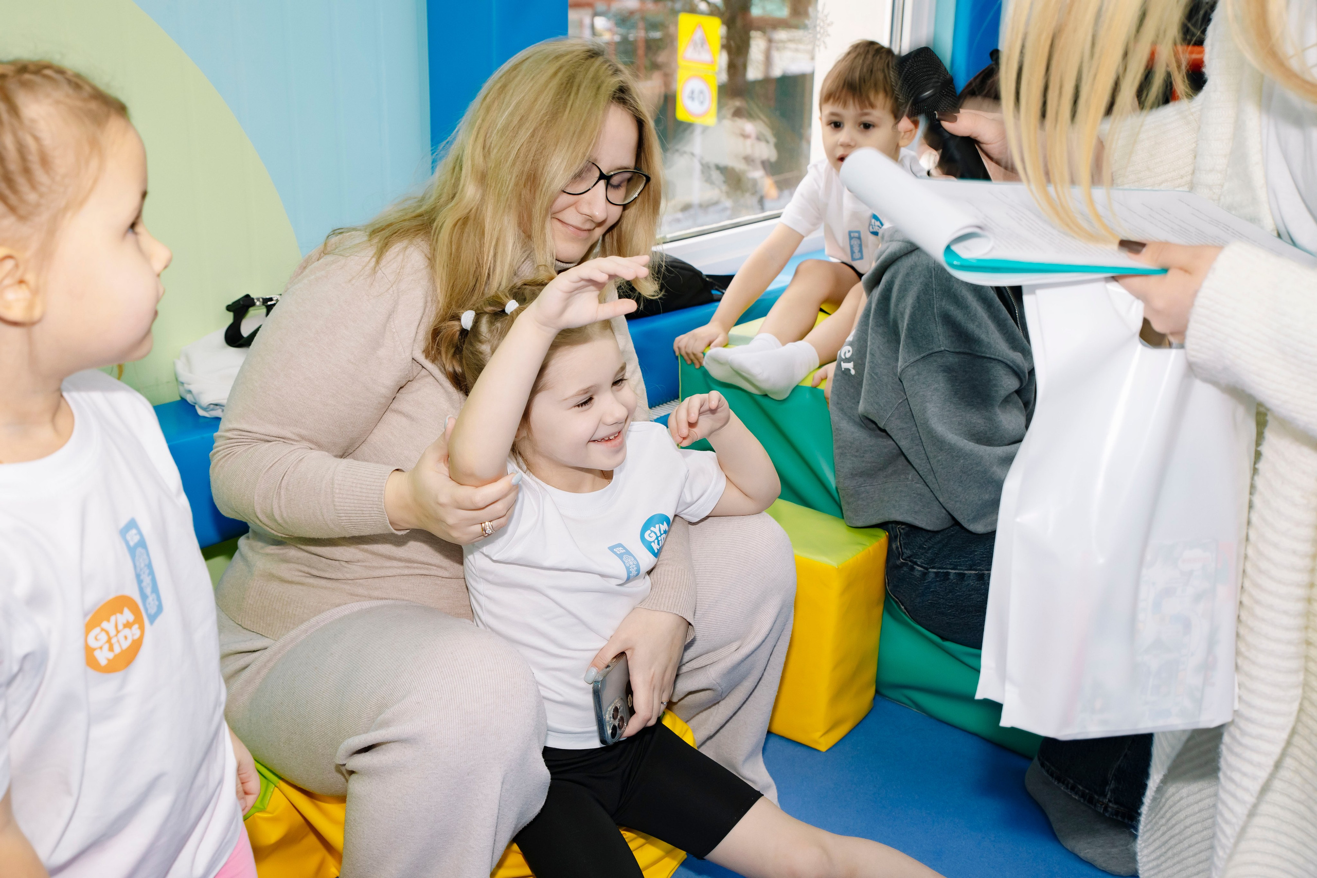 Соревнования по гимнастике в Gymkids Звенигород. Профессиональный фотограф в Москве | Заказать фотосессию и съемку