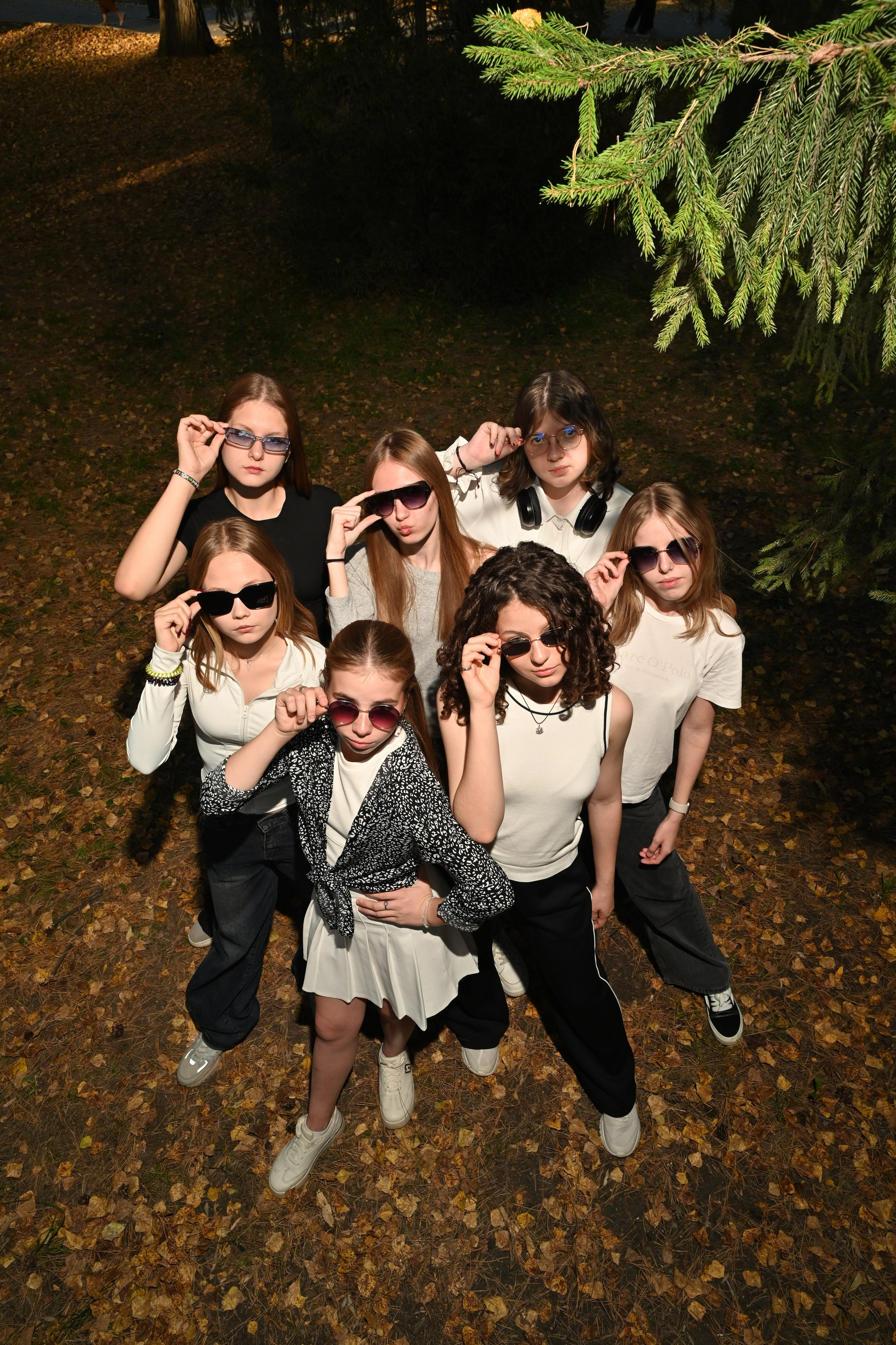 Фото из студии в Омске. Фото и видеосъемка в Омске | Выпускные альбомы