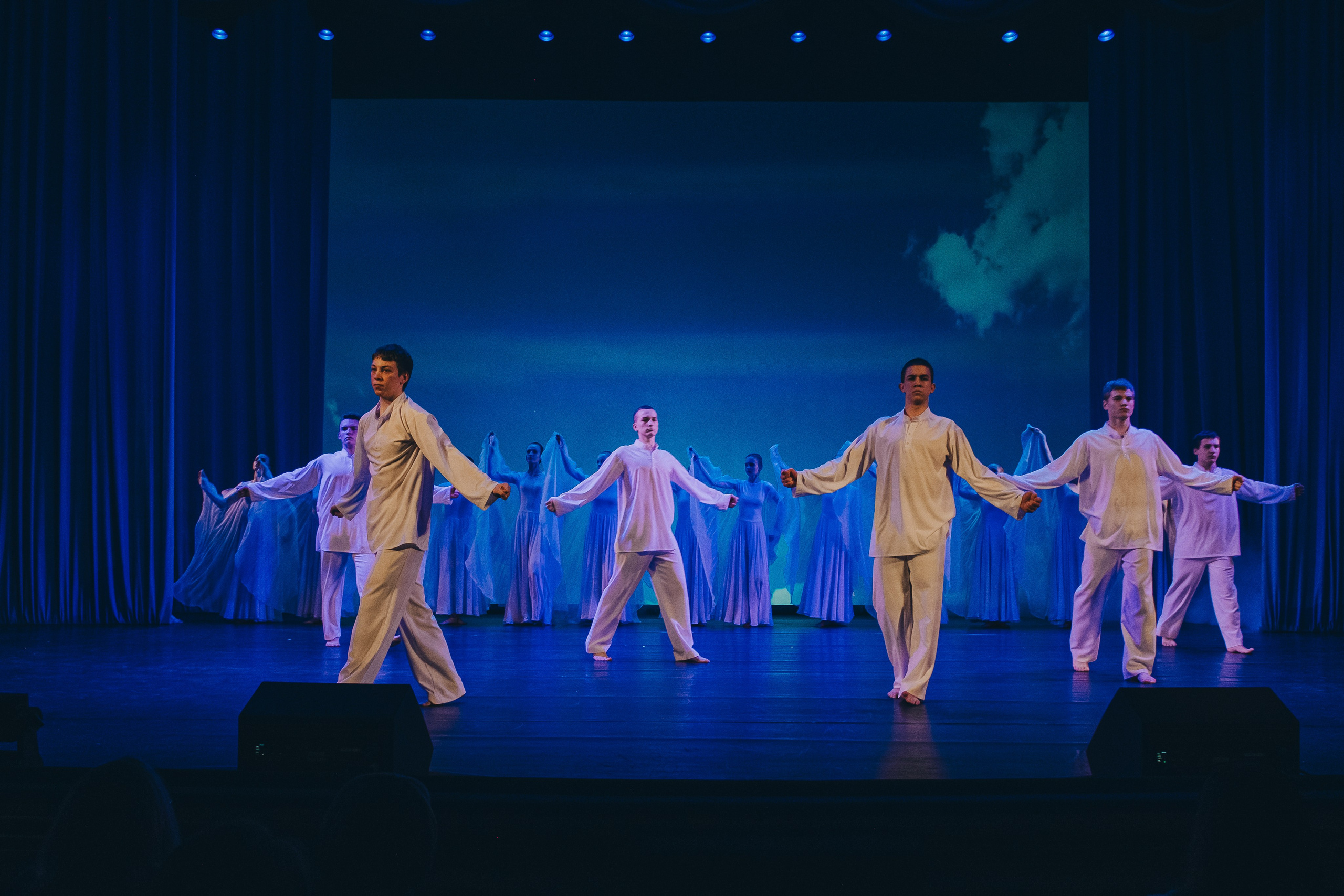 Танцевальный концерт. Фотограф в Иркутске Анна Мирошникова