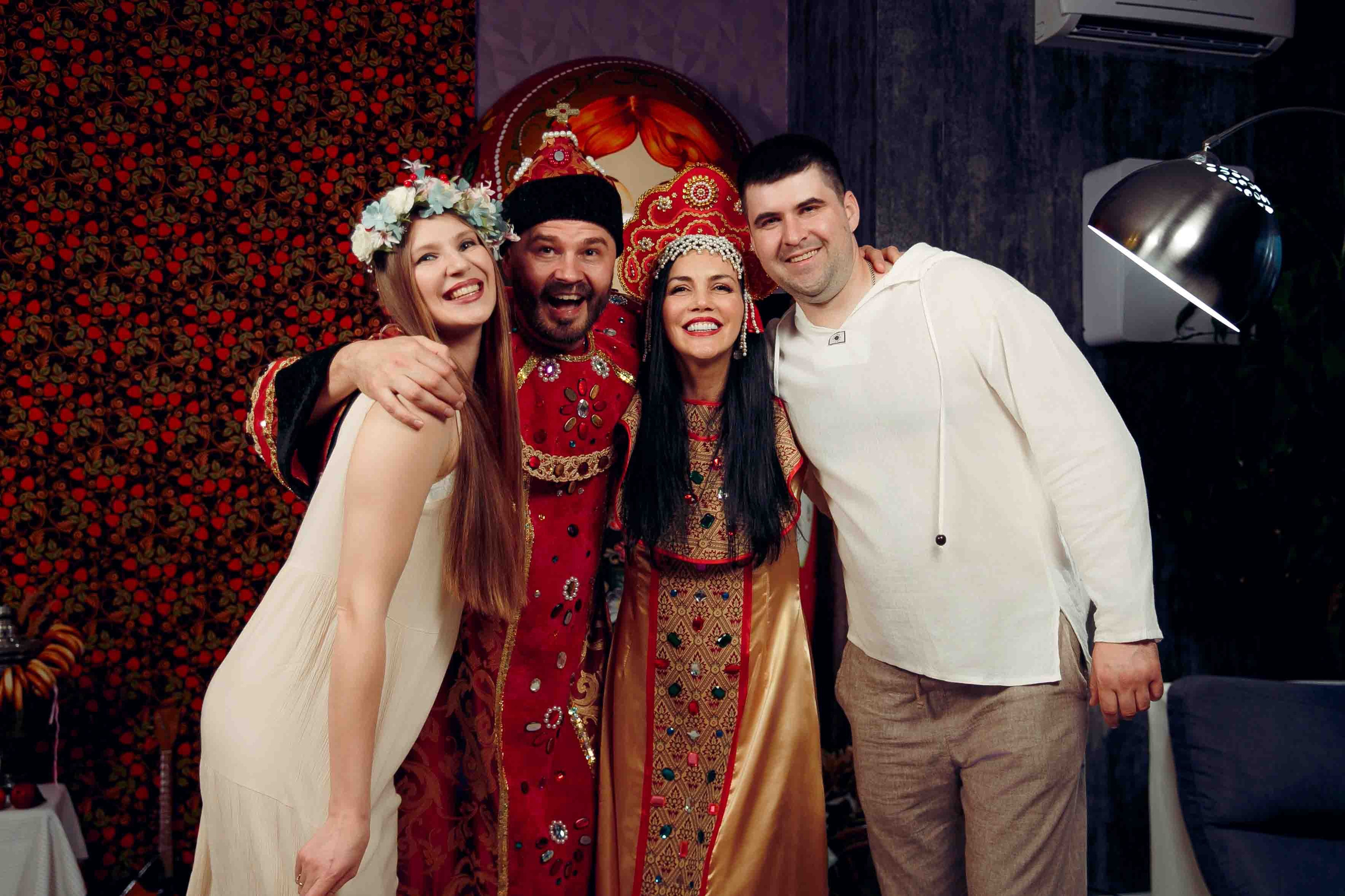 День Рождения стилизованный. Ваш репортажный фотограф Артемий Антонов