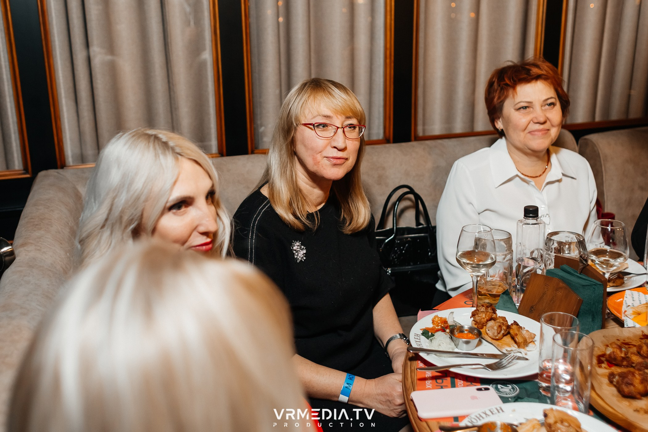 Новогодний вечер в ресторане «Мюнхен»