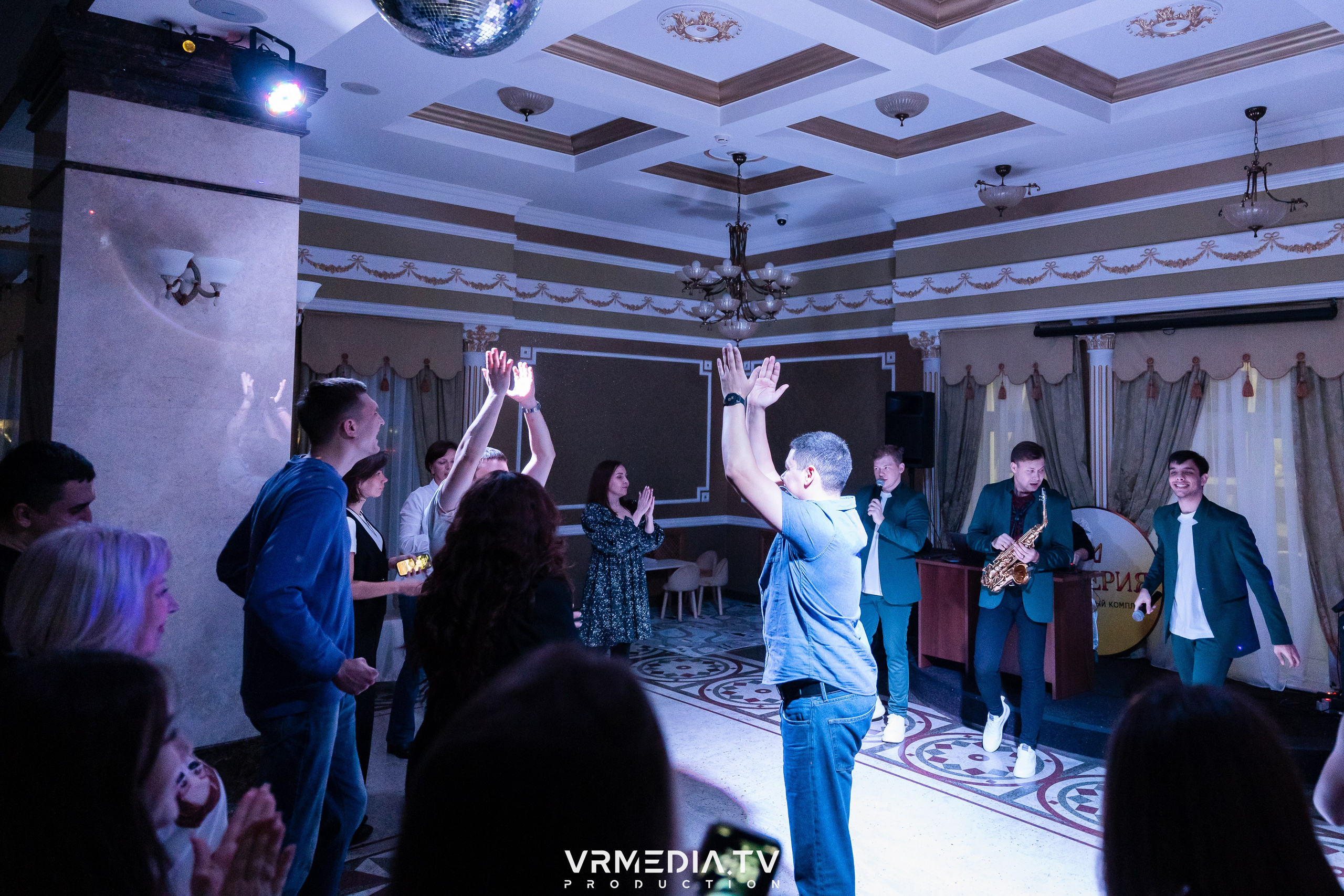 Bad Boys Band в ресторане «Империя»