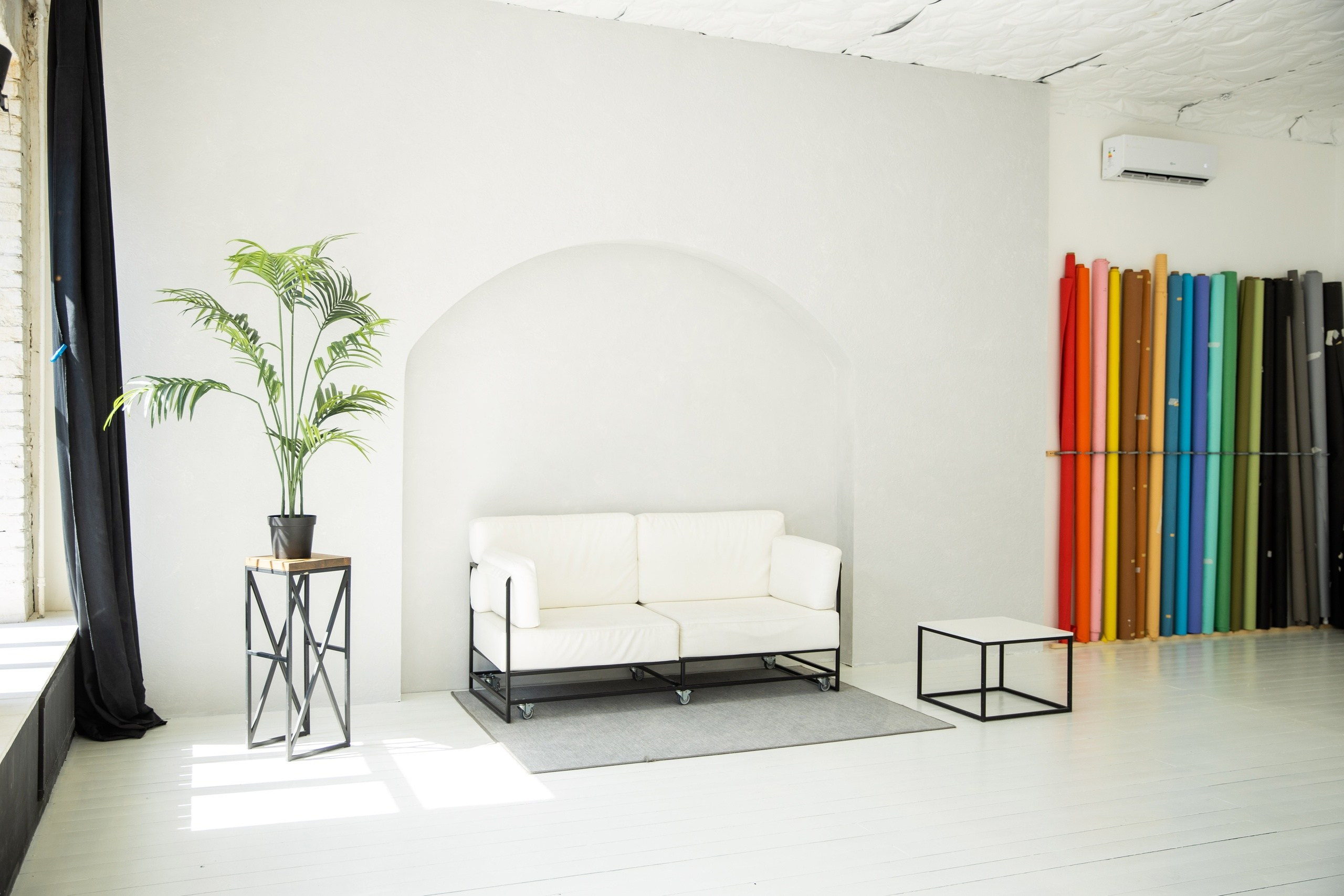 Ленинградская ул., 78, 2 этаж, домофон кнопка №2, 1800-2000р/час