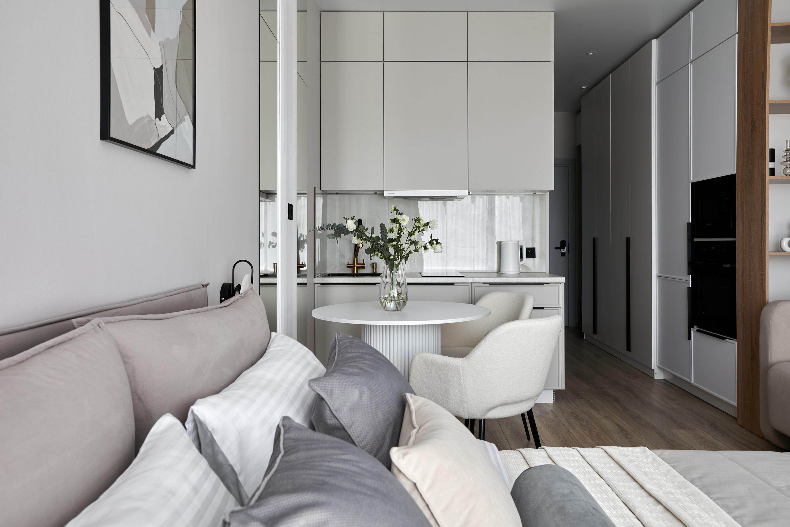 Ладожский авенир. Главная