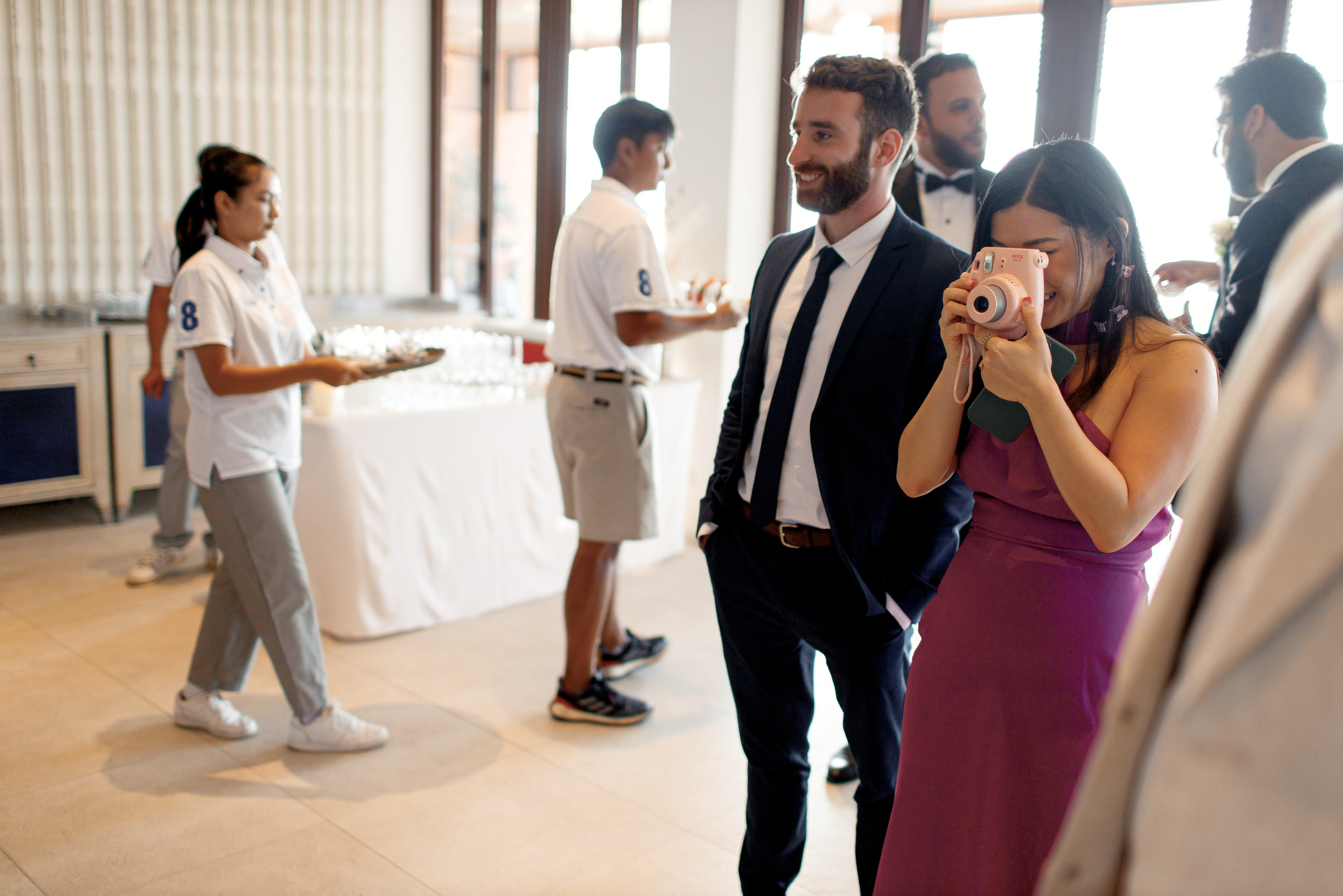 Свадьба с гостями на Пхукете. Фотограф на Пхукете в Таиланде