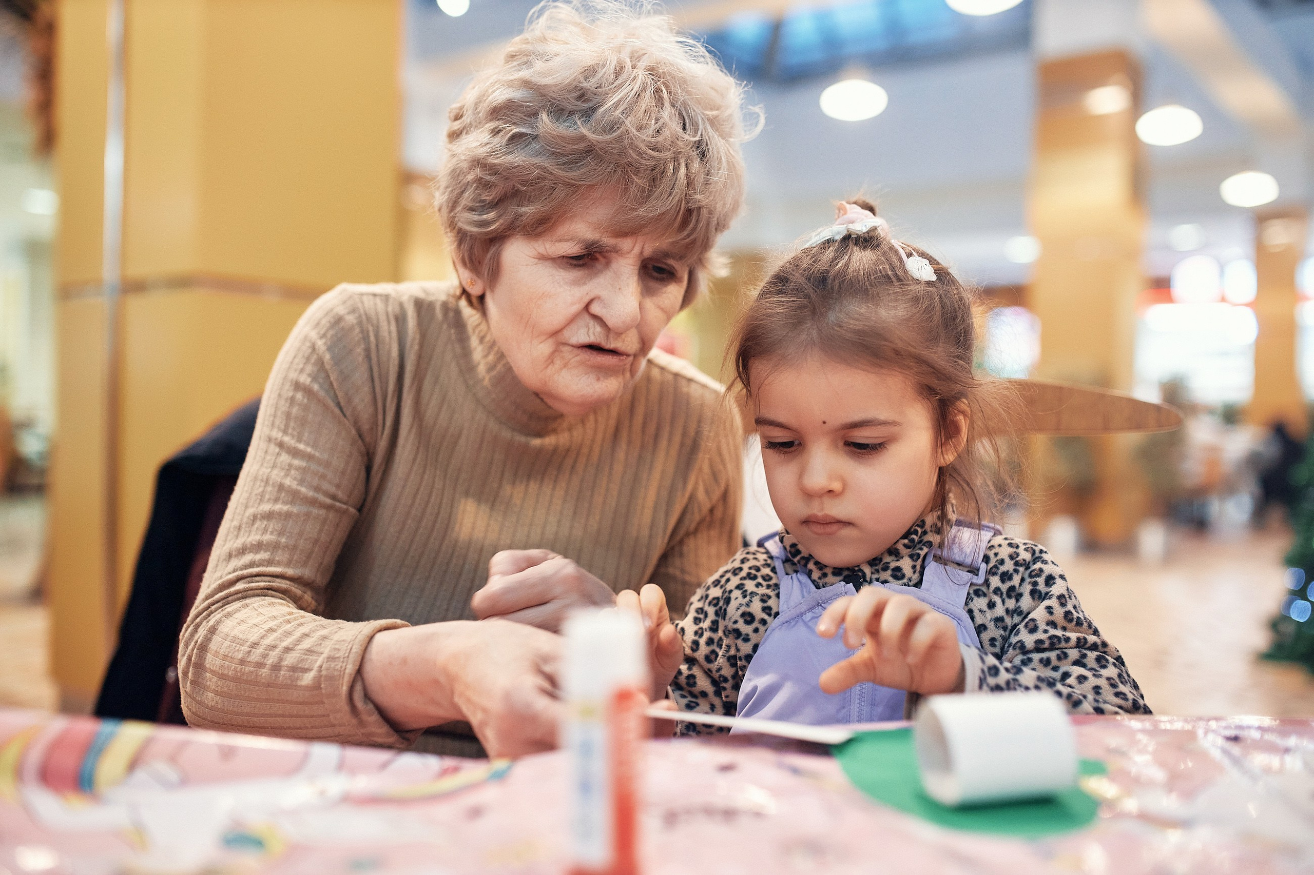 Детский новогодний праздник в ТЦ Июнь. Семейный и репортажной фотограф в Красноярске и Москве Виктор Бабинцев