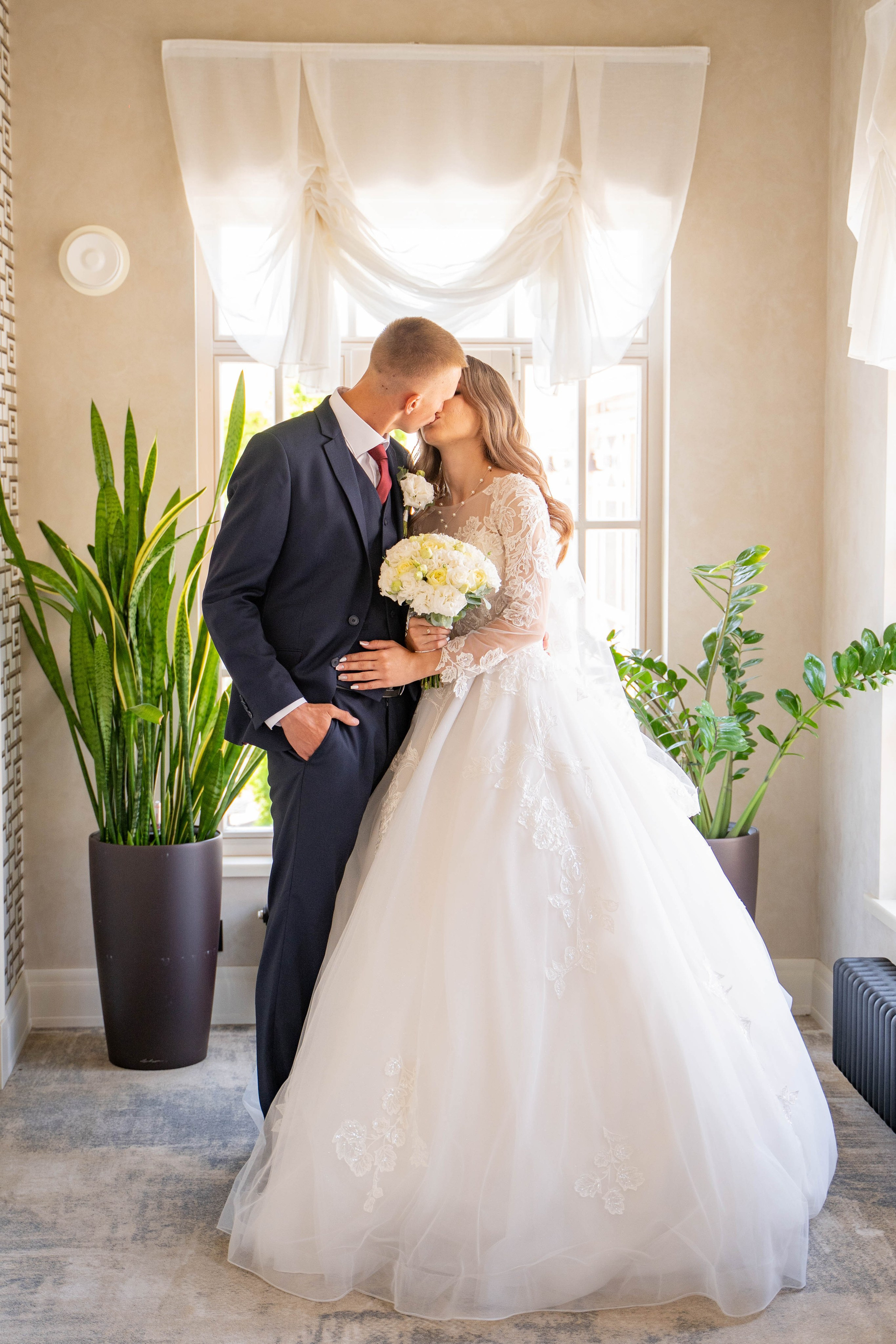 Данил и Анастасия. Видеосьемка, фотосьемка свадеб, юбилеев, утренников в Краснодарском кр