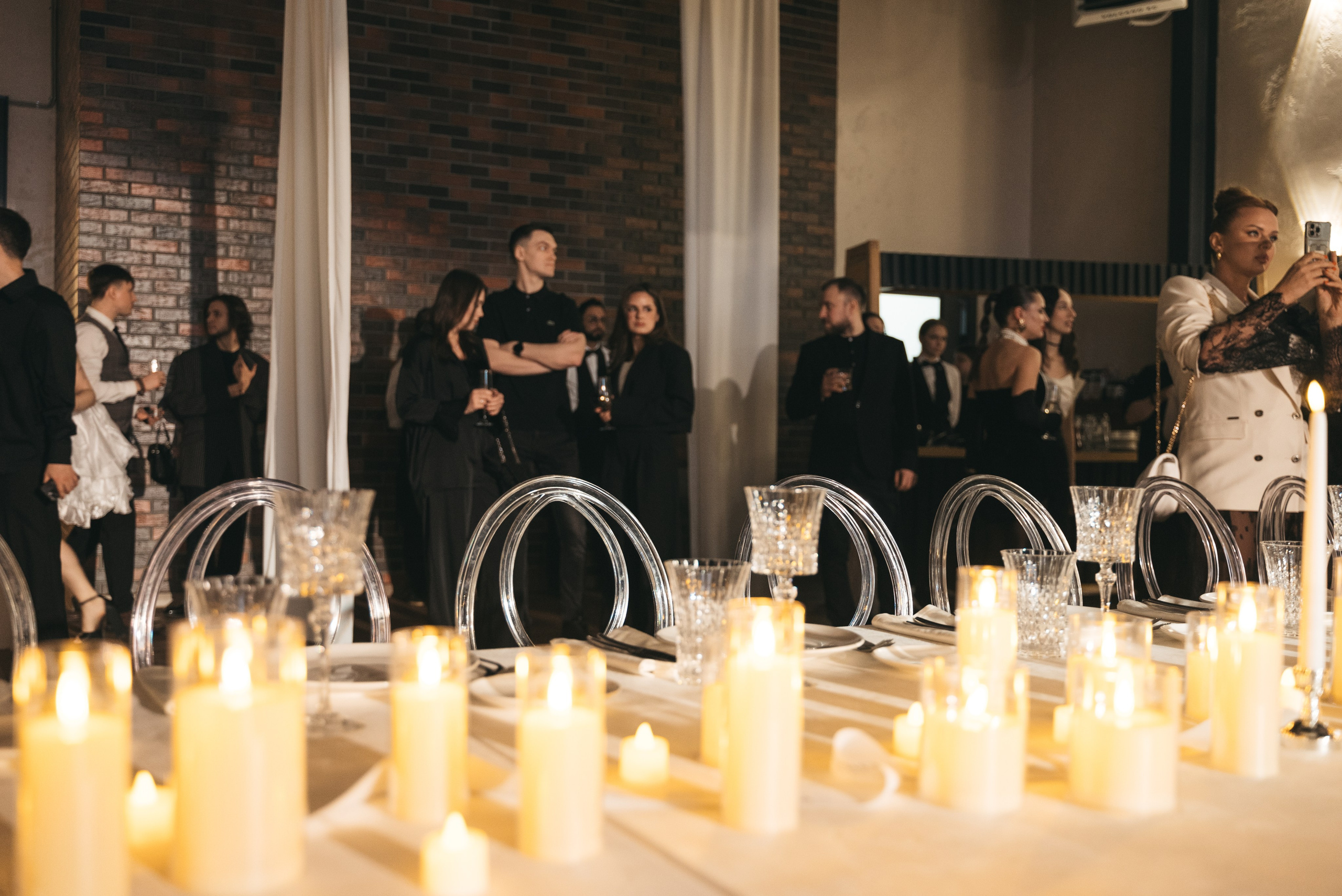 WhiteRoom Pre-wedding. Репортажный и свадебный фотограф в Сургуте