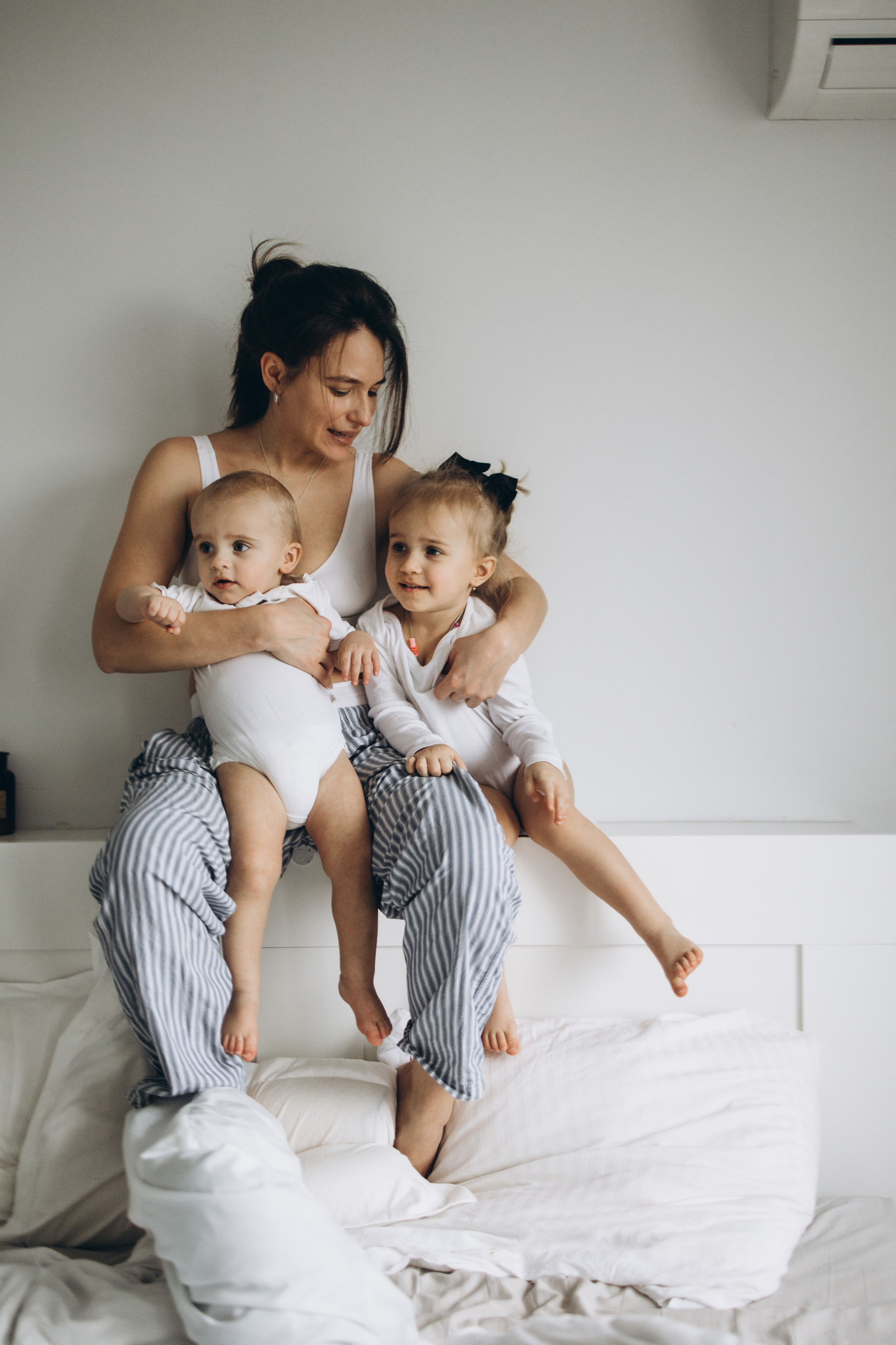 Света, Мира и Арсений. Семейный фотограф в Москве Виктория Ястребинская