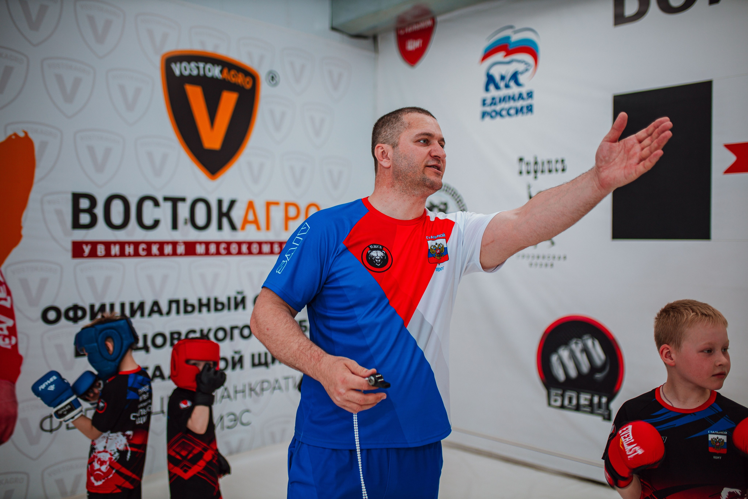 SAIV, Спортивная форма для команд на заказ от производителя