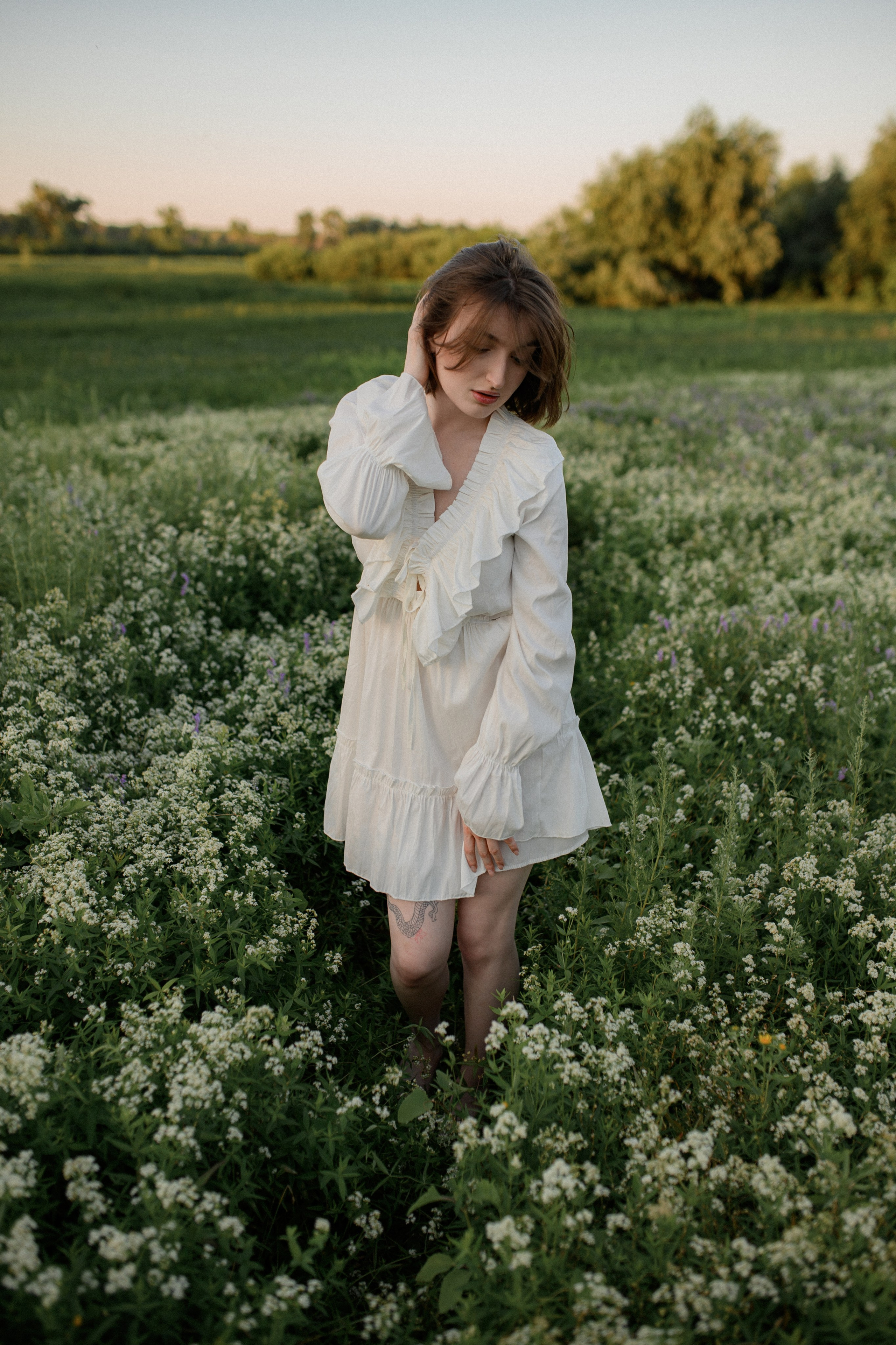 Полина и поле. Www.ostermiller.ru