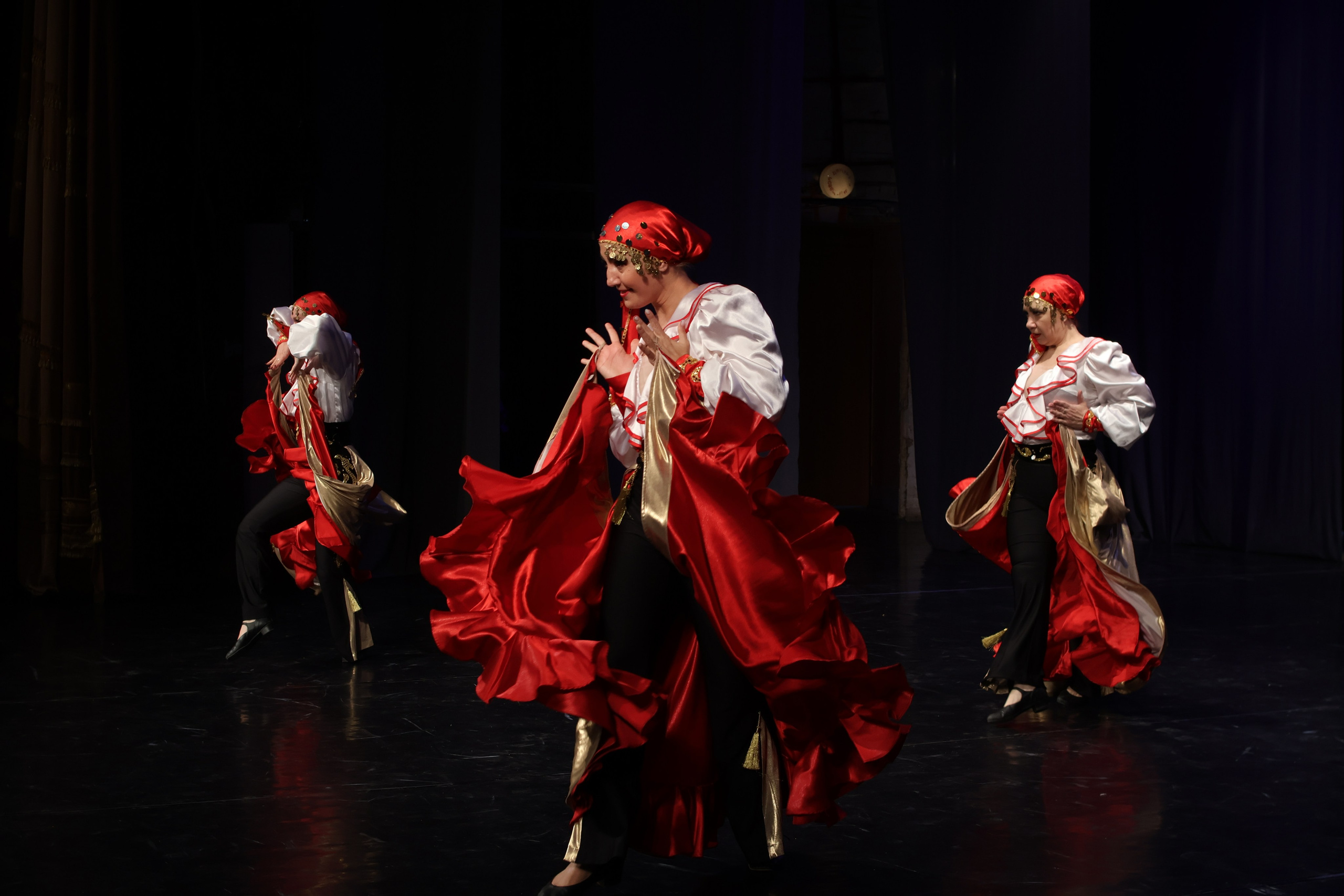 13 апреля, г. Томск. Золотое яблочко