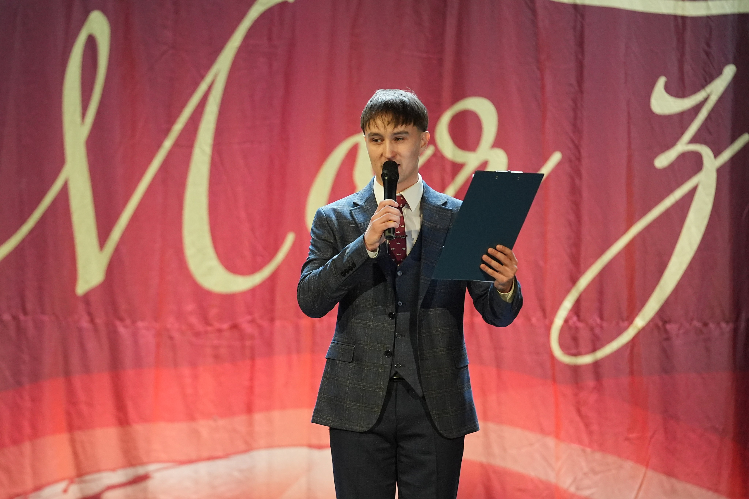 8 февраля, блок 1, г. Кострома. Золотое яблочко