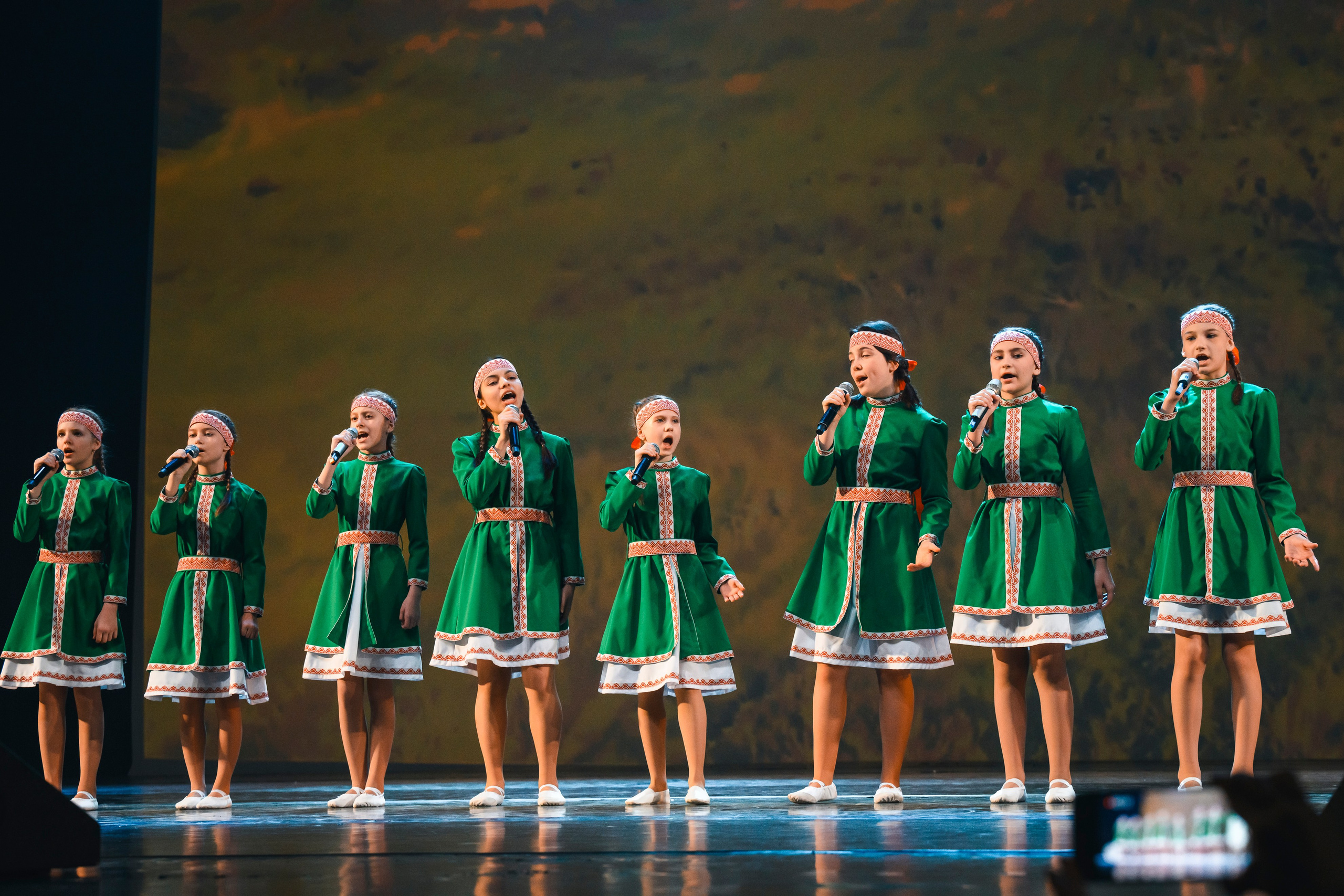 23 апреля, часть 1, БКЗ Октябрьский, г. Санкт-Петербург. Золотое яблочко