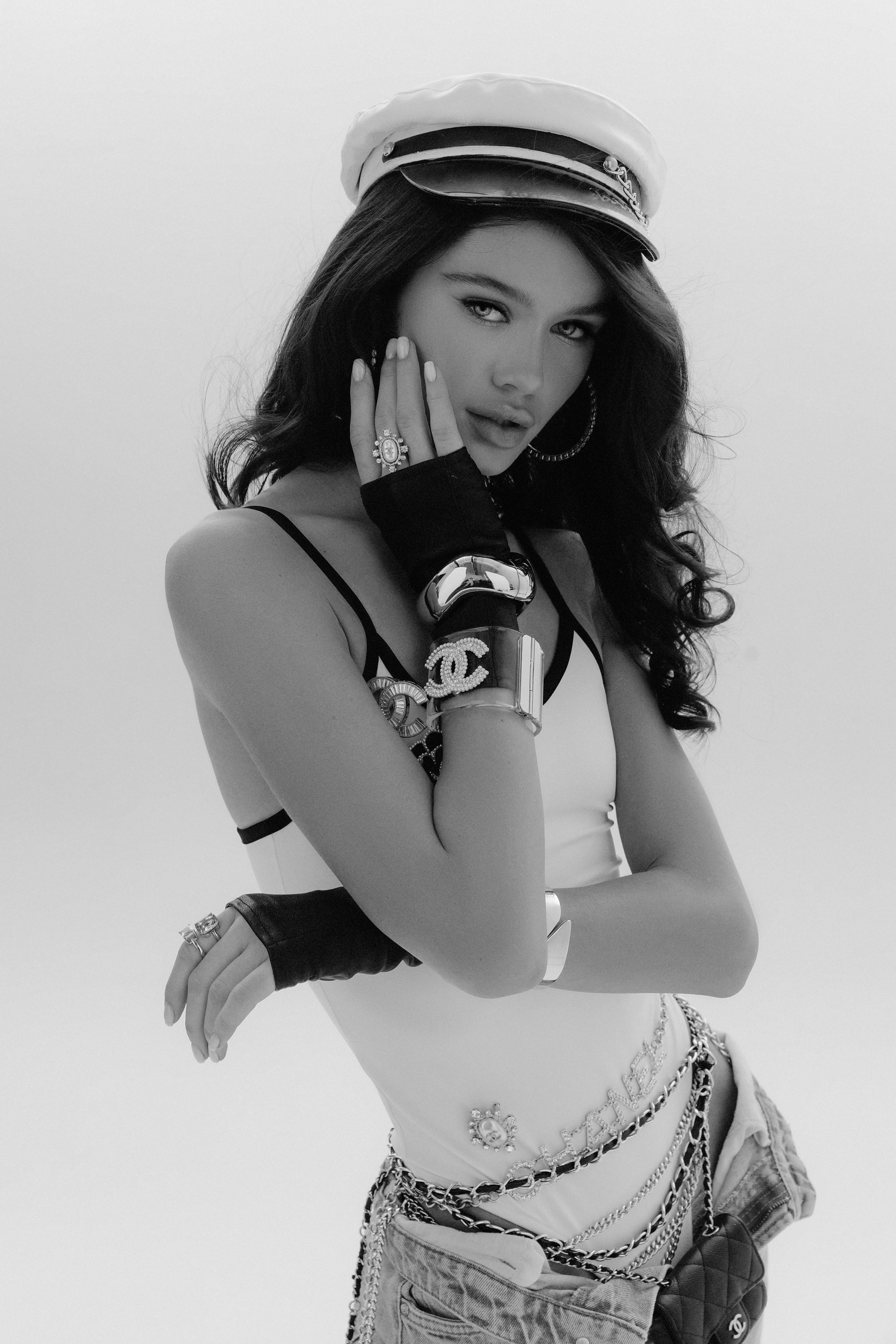 Ульяна. Главная