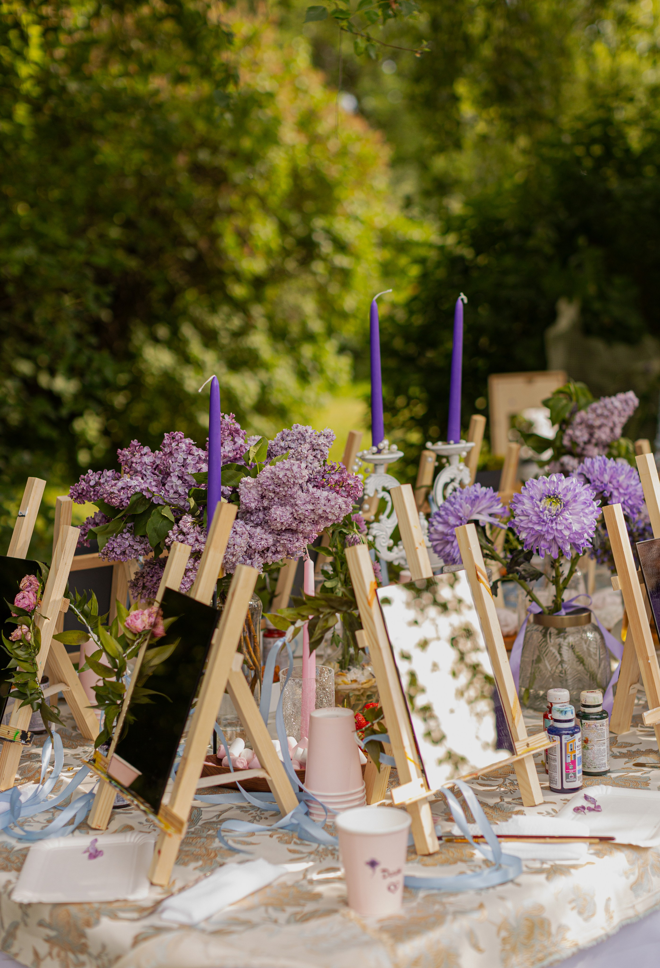 Мк Сирень на зеркале (девичник в парке). Анастасия Ракчеева Художник