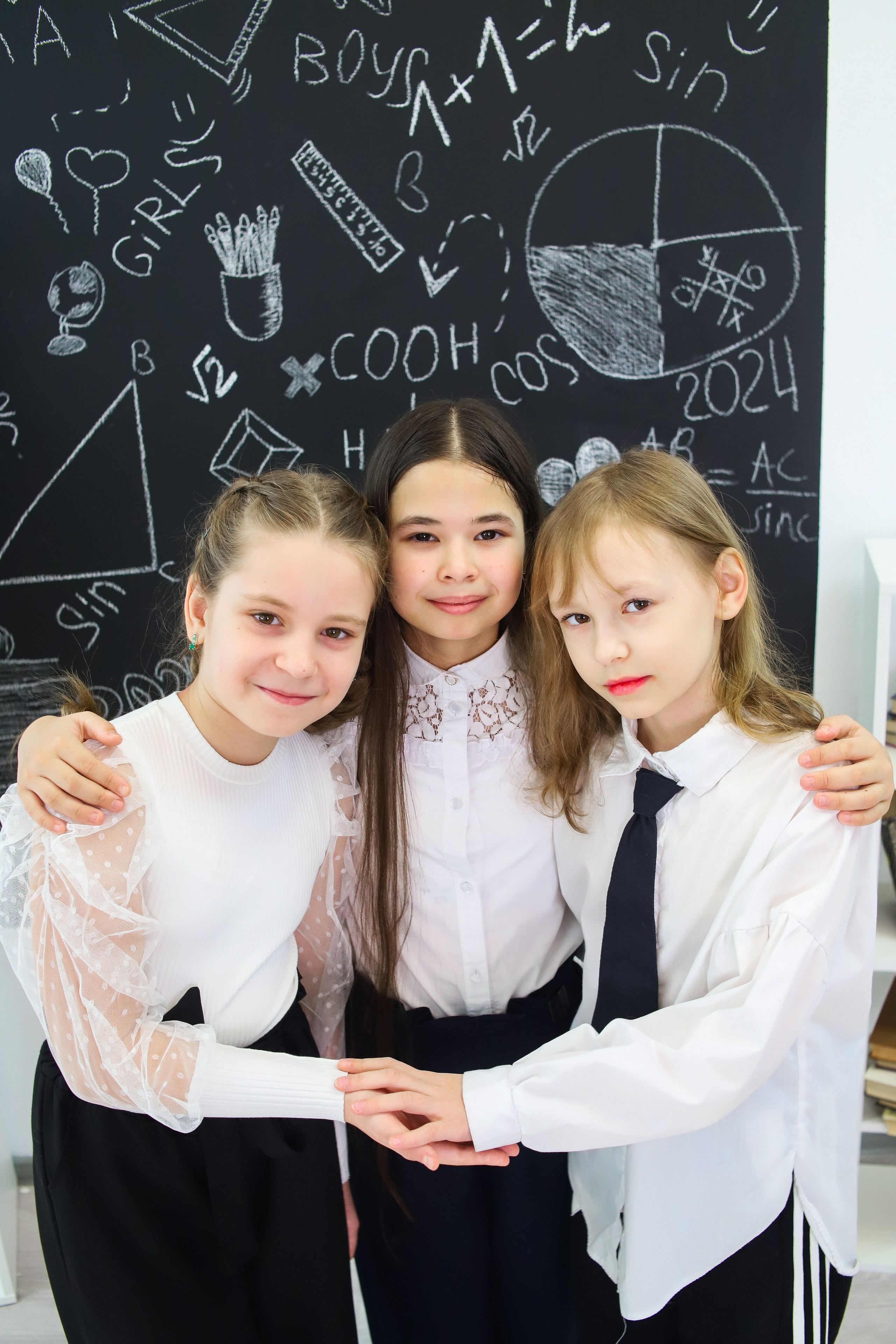 4 класс в студии Пространство. Фотограф в Сургуте Брызгунова Анастасия