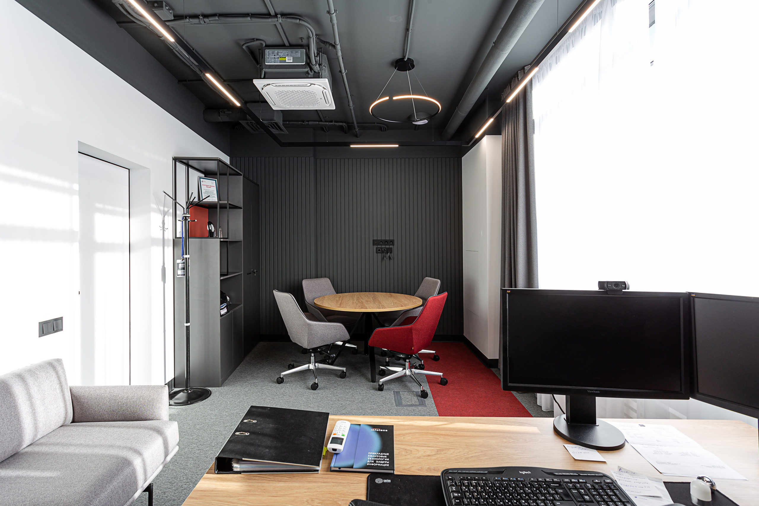 Офисы Инфотех. Контент фотограф, съемка для маркетплейсов, фуд съемка и репортажи в Новосибирске Ралия Галеева