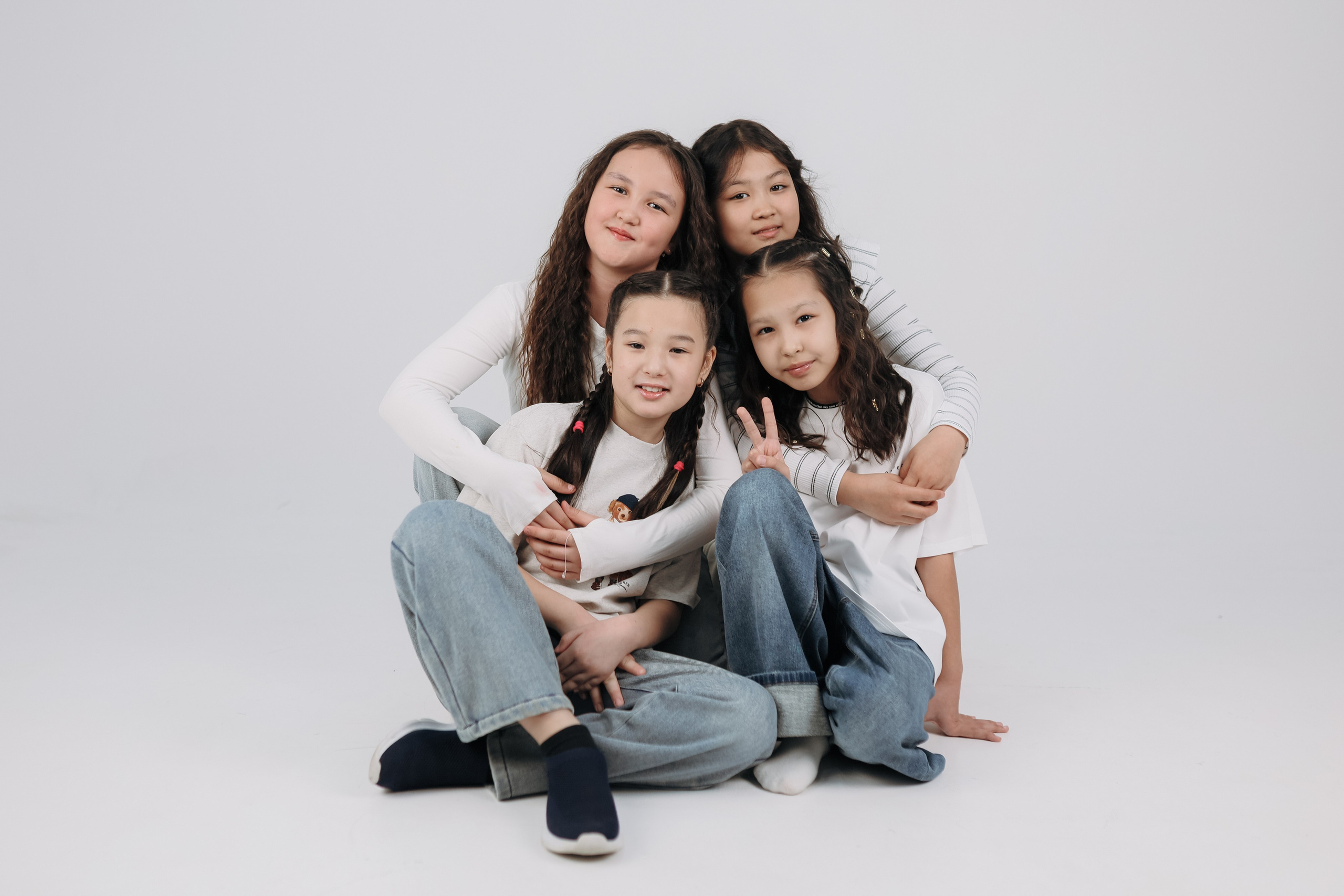 Выпускники. Фотограф в Жезказгане. Графический дизайнер