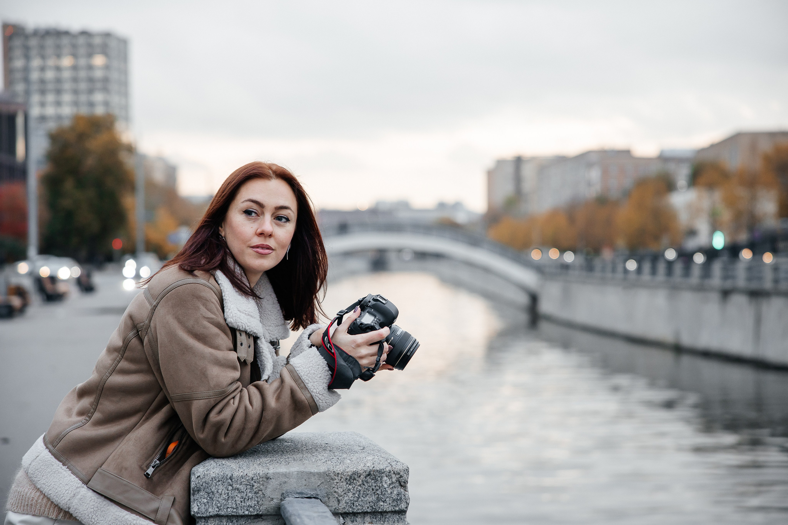 Прогулка у высотки на Котельнической набережной. Свадебный и семейный фотограф в Москве Красинская Мария