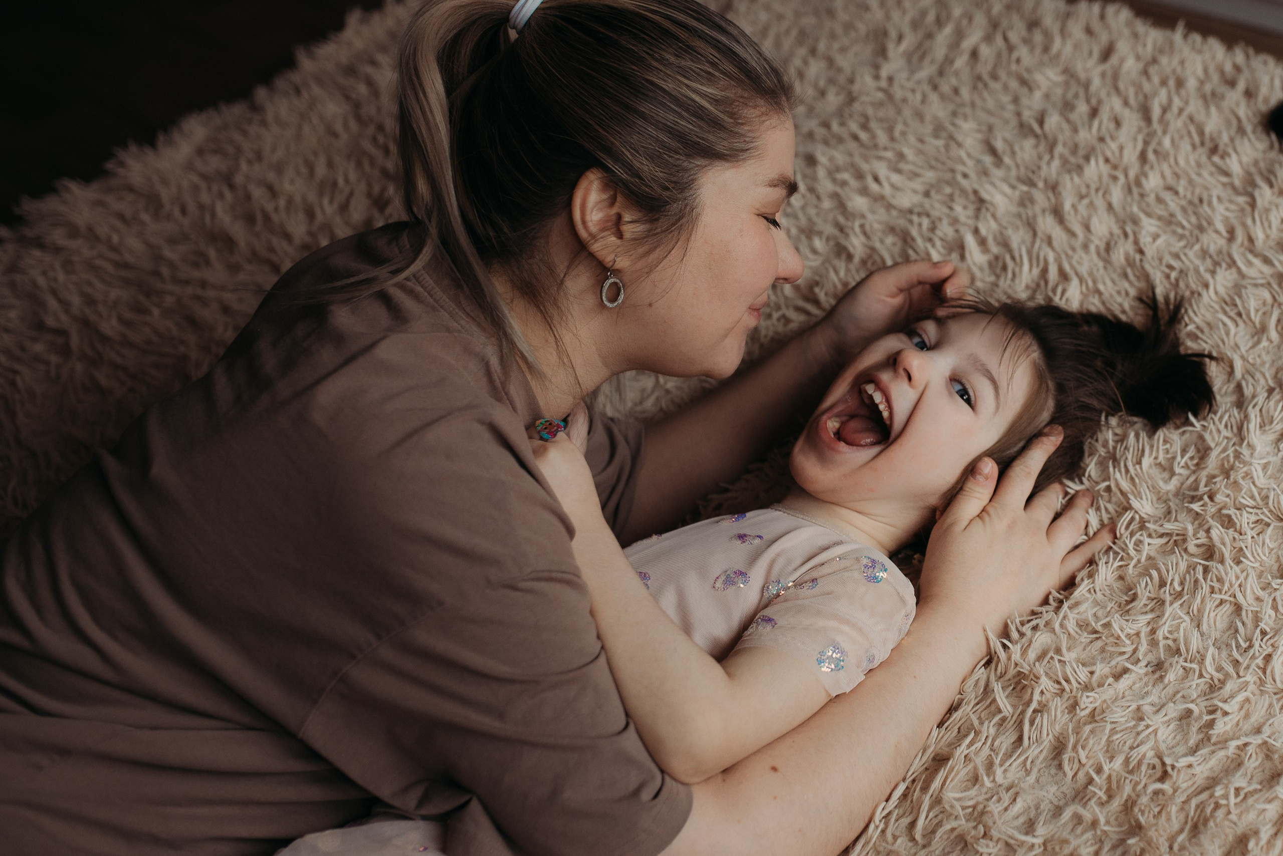 Айгюль и Анисия. Семейный и детский фотограф в Новосибирске и Краснообске — Анна Ким