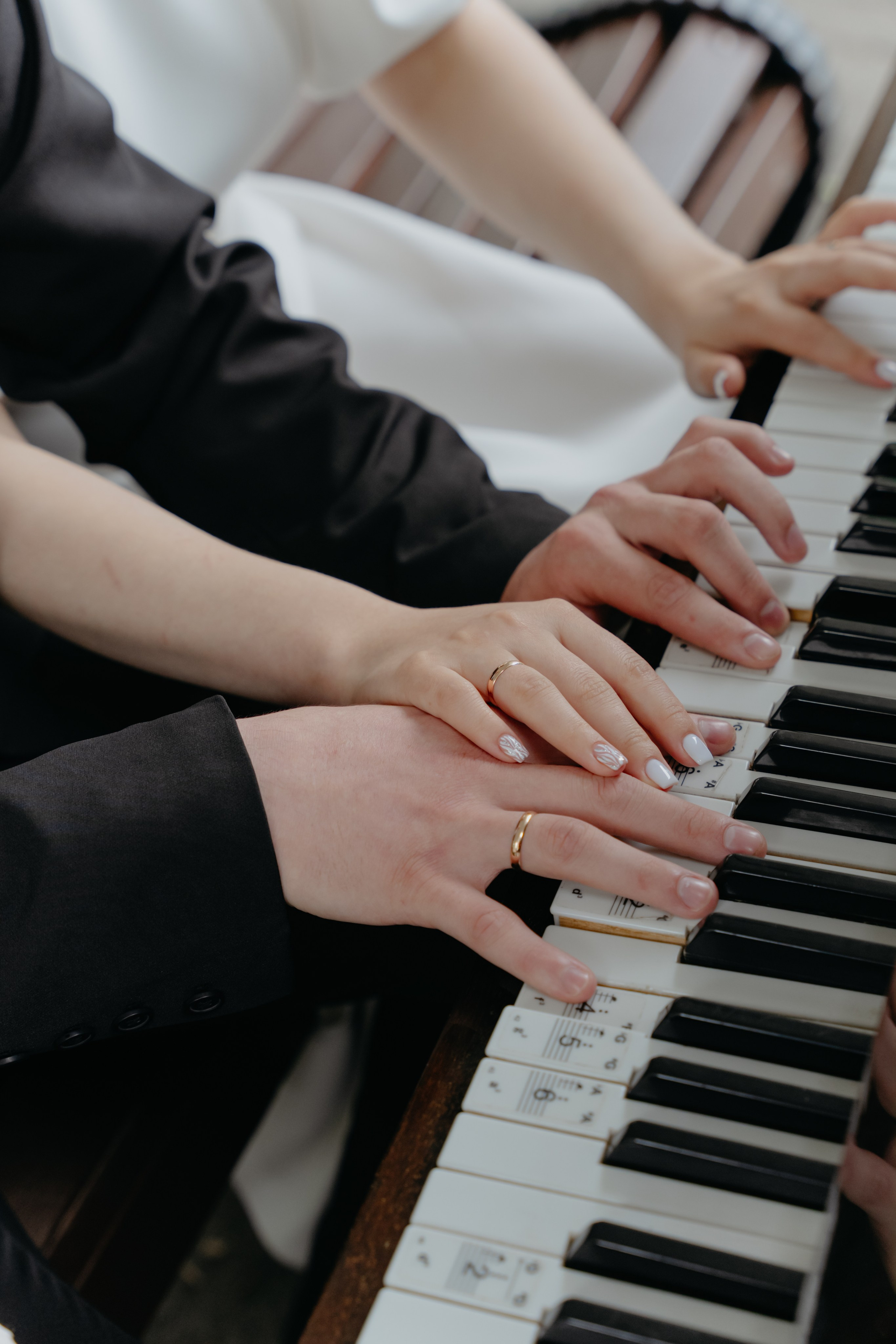 Карина и Денис. Мелодия любви