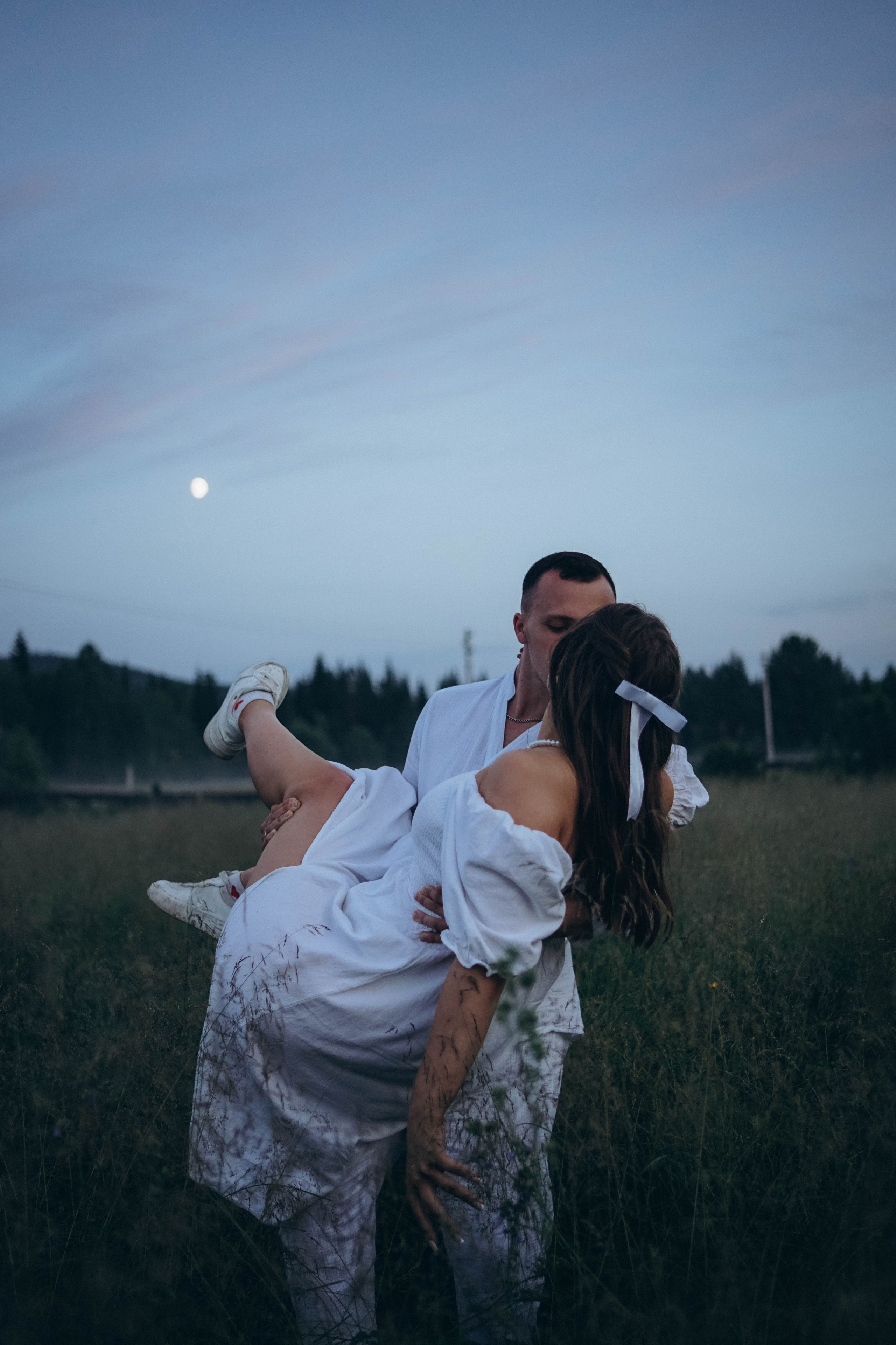 Аня и Паша: регистрация, прогулка по городу, выездная съемка на природе. Фотограф в Иркутске