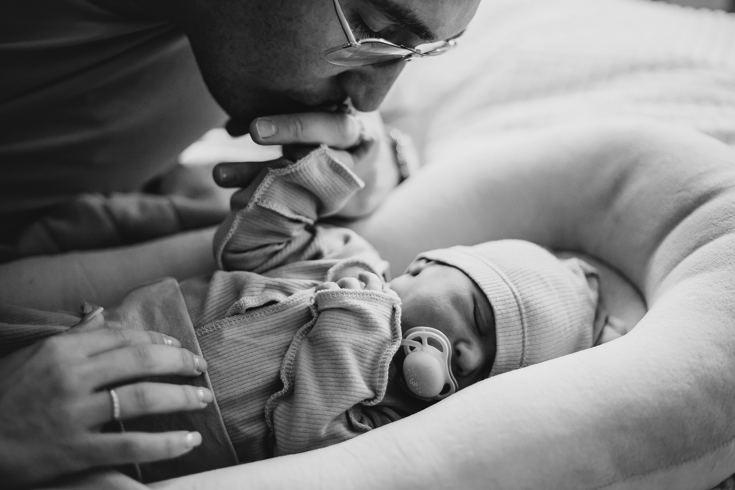 Домашняя семейная фотосессия с новорожденным. Семейный фотограф в Томске Максимова Екатерина