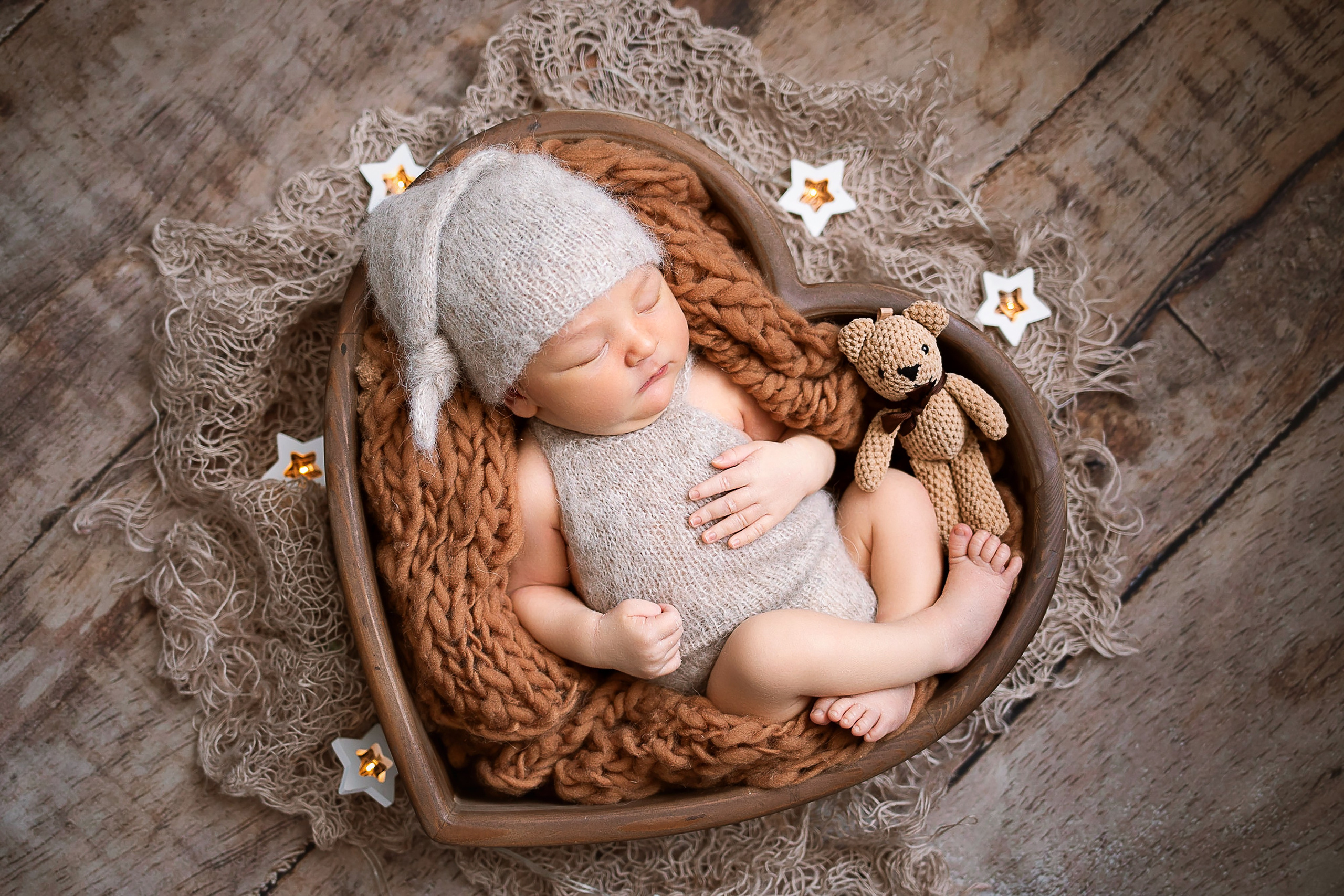 Фотосессия новорожденного. Фотограф новорожденных в Новосибирске