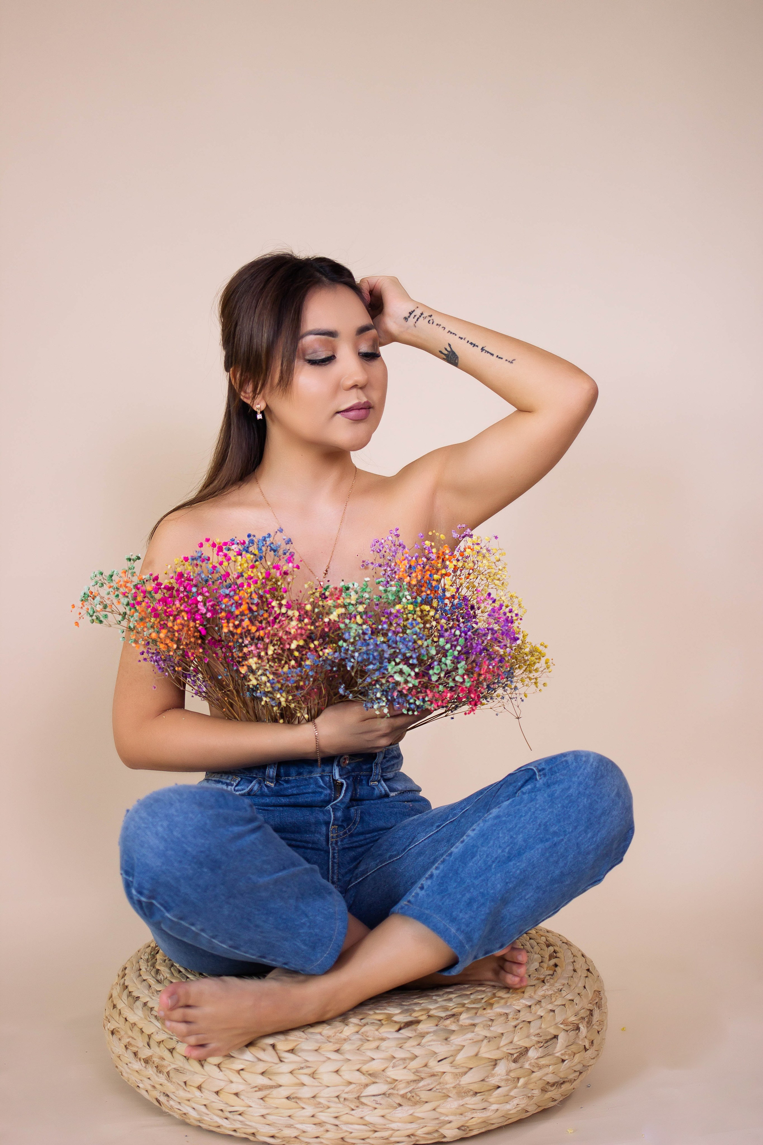 Семейная фотосессия в студии. Фотограф новорожденных в Новосибирске