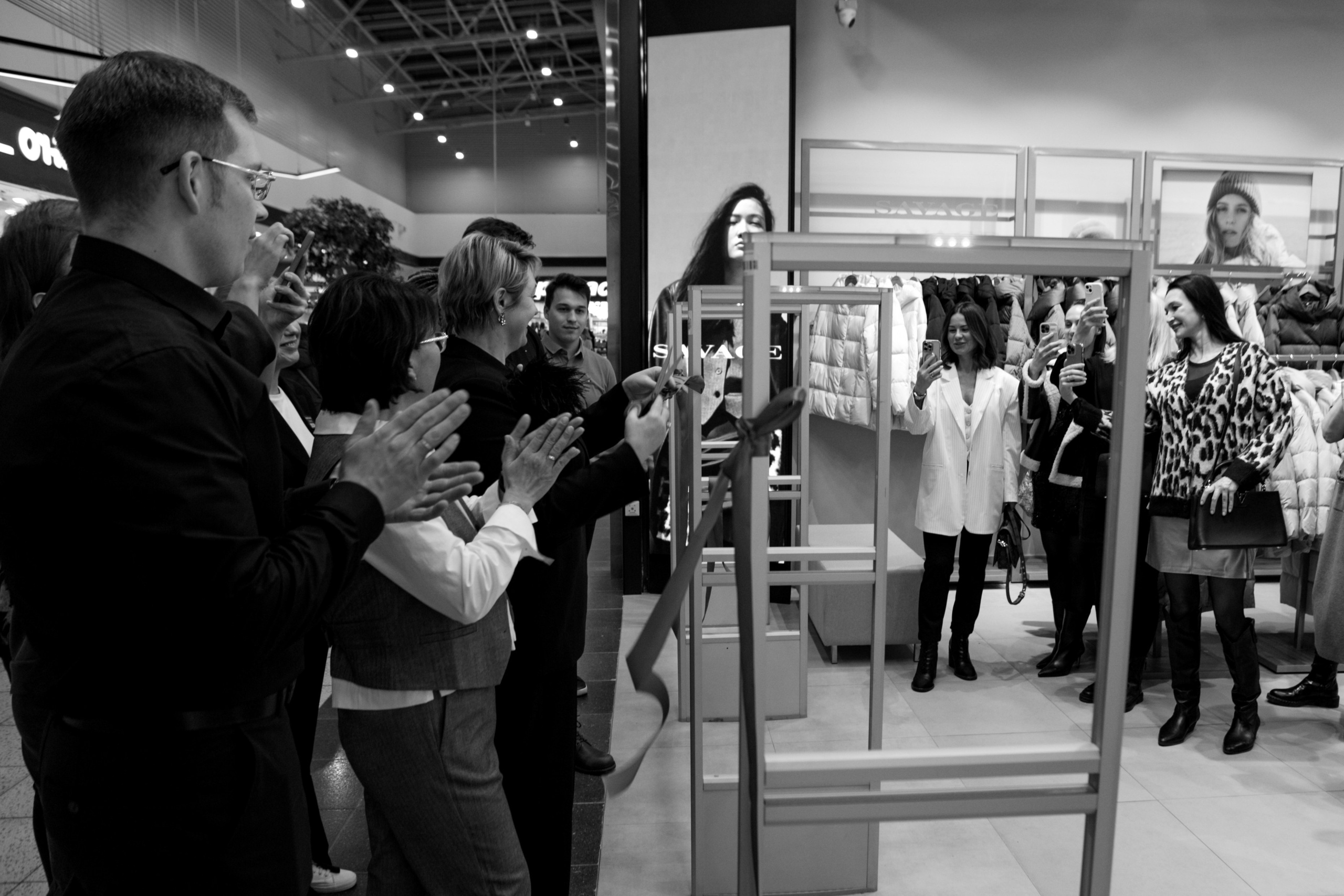 Открытие магазина SAVAGE. Контент фотограф, съемка для маркетплейсов, фуд съемка и репортажи в Новосибирске Ралия Галеева