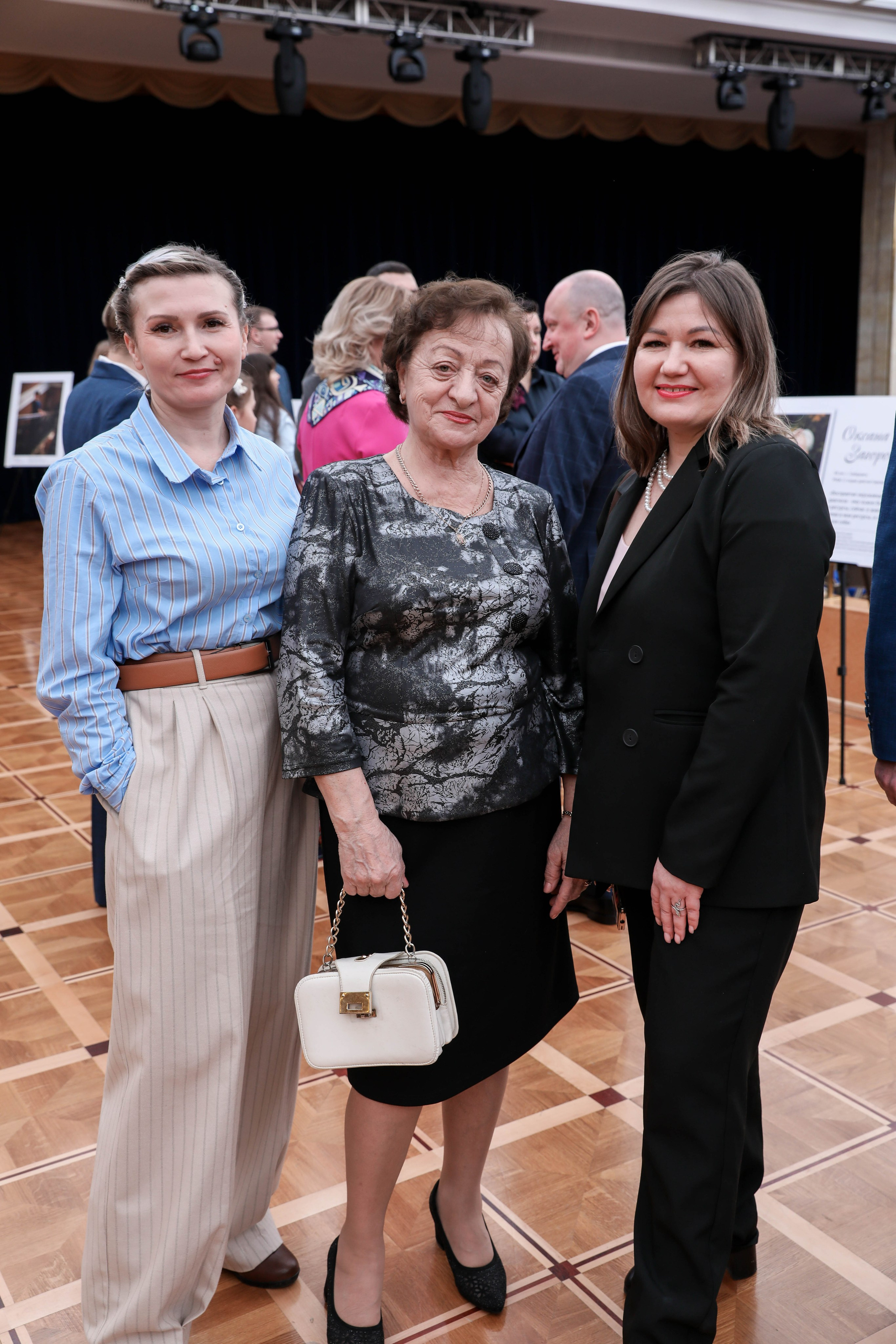 Фоторепортаж. Москва. ГКД. Церемония вручения премии «Будем жить». Индивидуальный и семейный фотограф Ирина Москвичёва