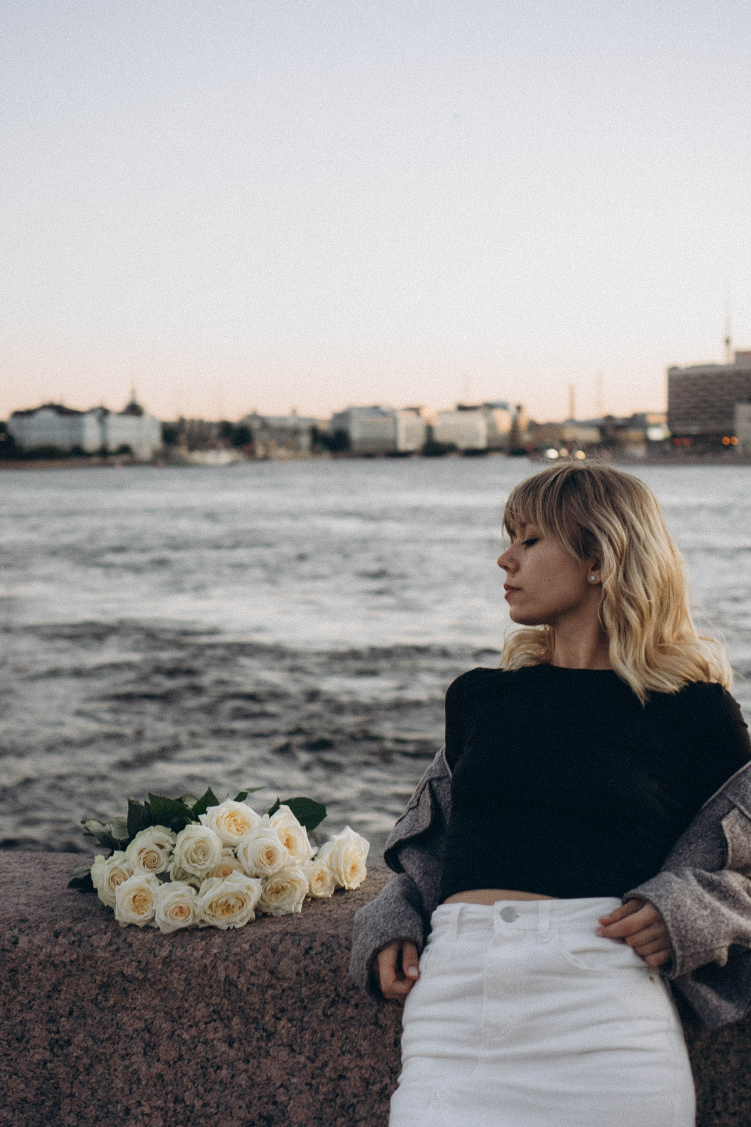 ПРОГУЛКА ПО ГОРОДУ В БЕЛЫЕ НОЧИ (другой вариант). Профессиональный фотограф, Санкт-Петербург — Виктория Богомолова