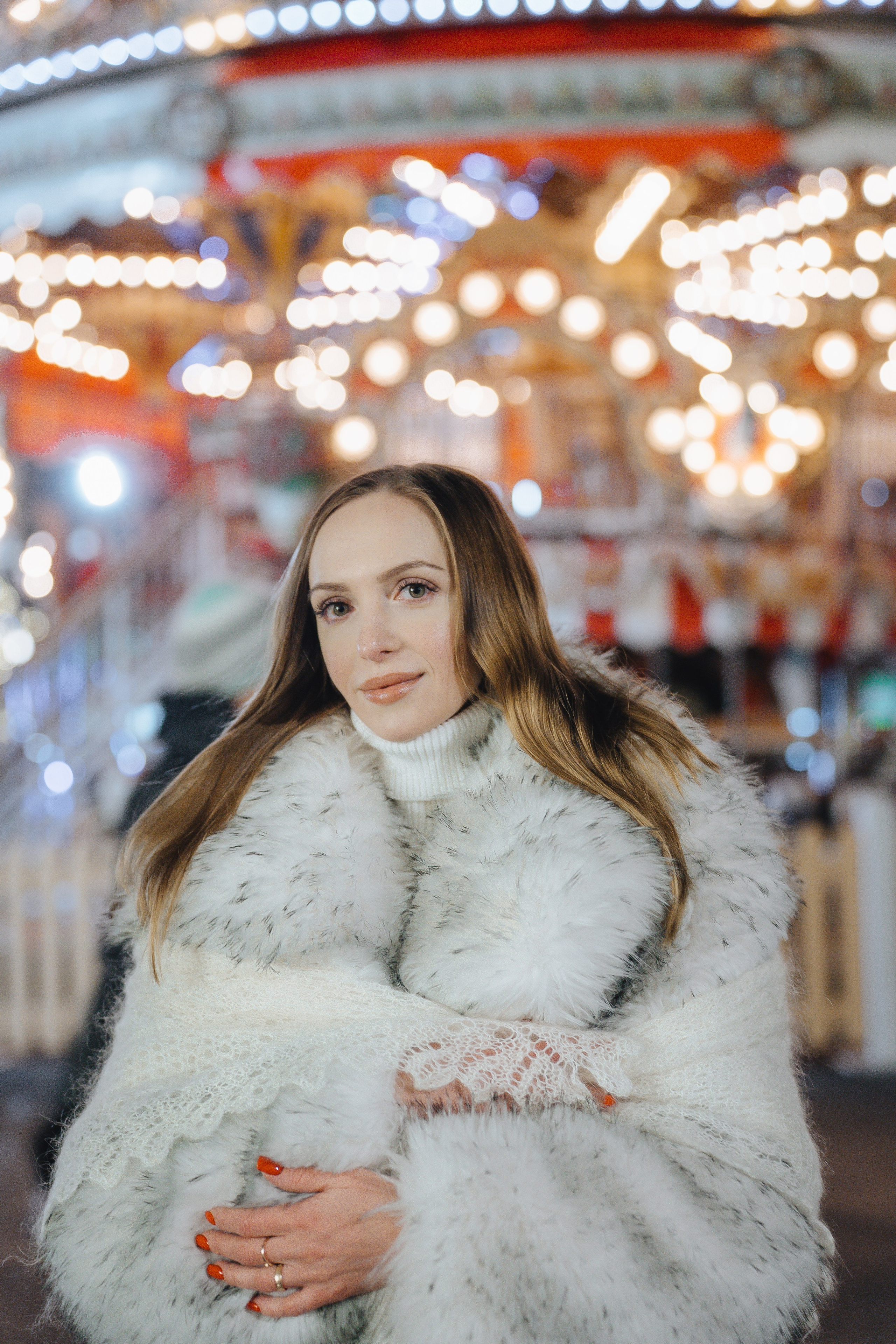 ПРОГУЛКА НА МАНЕЖНОЙ ПЛОЩАДИ ДЛЯ ДЕВУШКИ ПЕРЕД НОВЫМ ГОДОМ (НОВОГОДНЯЯ ФОТОСЕССИИЯ НА МАНЕЖНОЙ ПЛОЩАДИ). Профессиональный фотограф, Санкт-Петербург — Виктория Богомолова