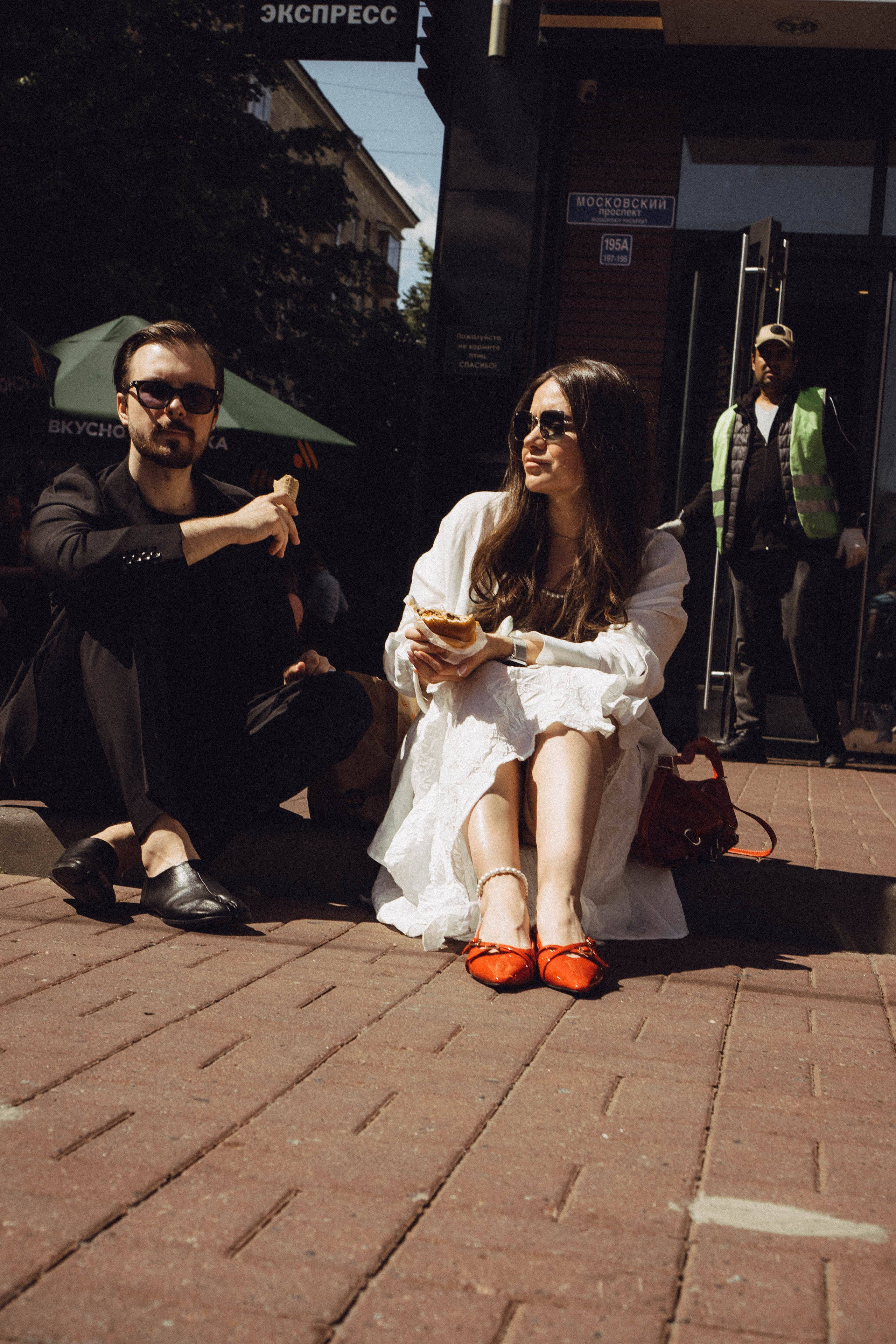 СВАДЕБНАЯ СЬЕМКА В ПАРКЕ ПОБЕДЫ И ПРОГУЛКА ПО МОСКОВСКОМУ ПРОСПЕКТУ. Профессиональный фотограф, Санкт-Петербург — Виктория Богомолова