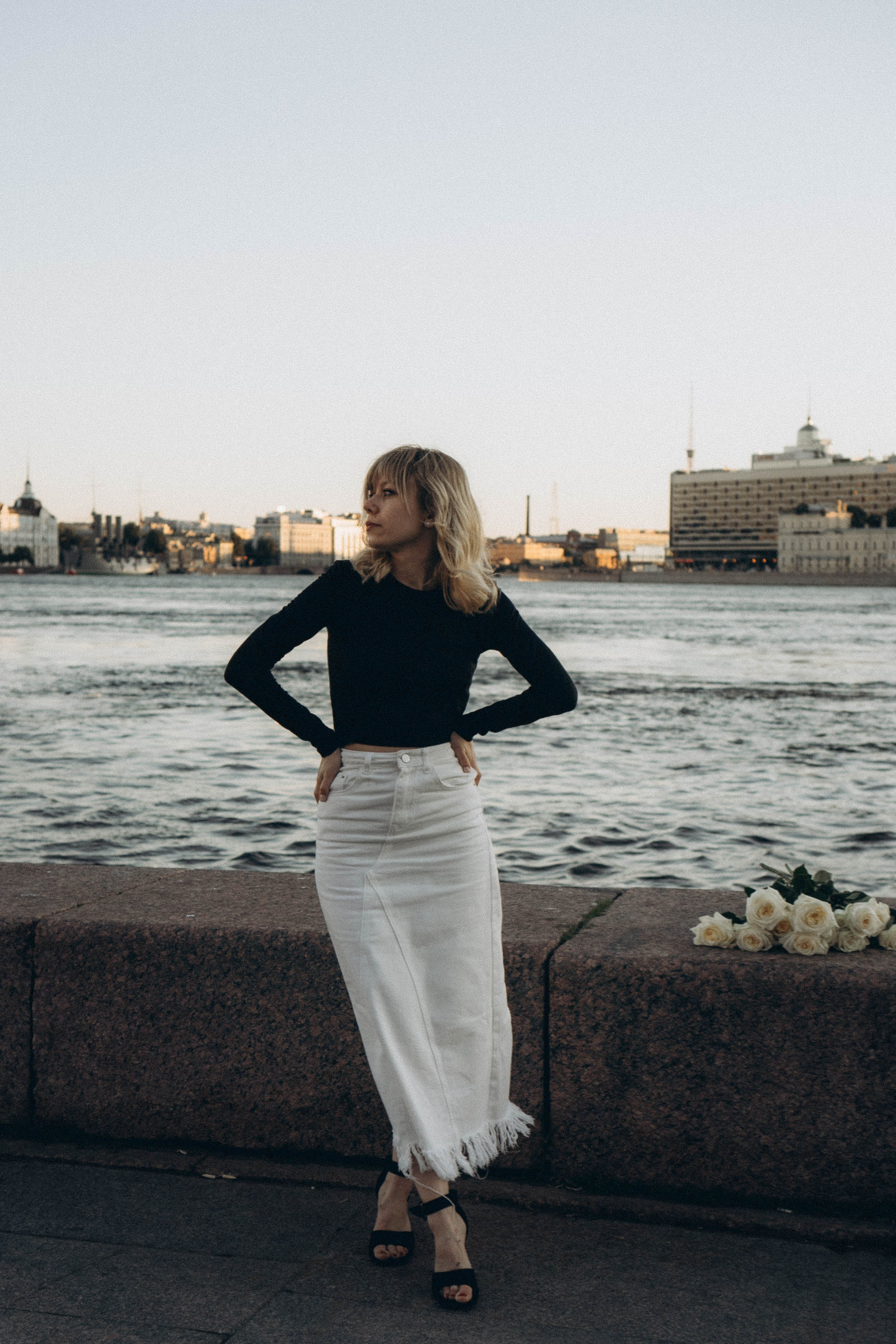 ПРОГУЛКА ПО ГОРОДУ В БЕЛЫЕ НОЧИ (другой вариант). Профессиональный фотограф, Санкт-Петербург — Виктория Богомолова