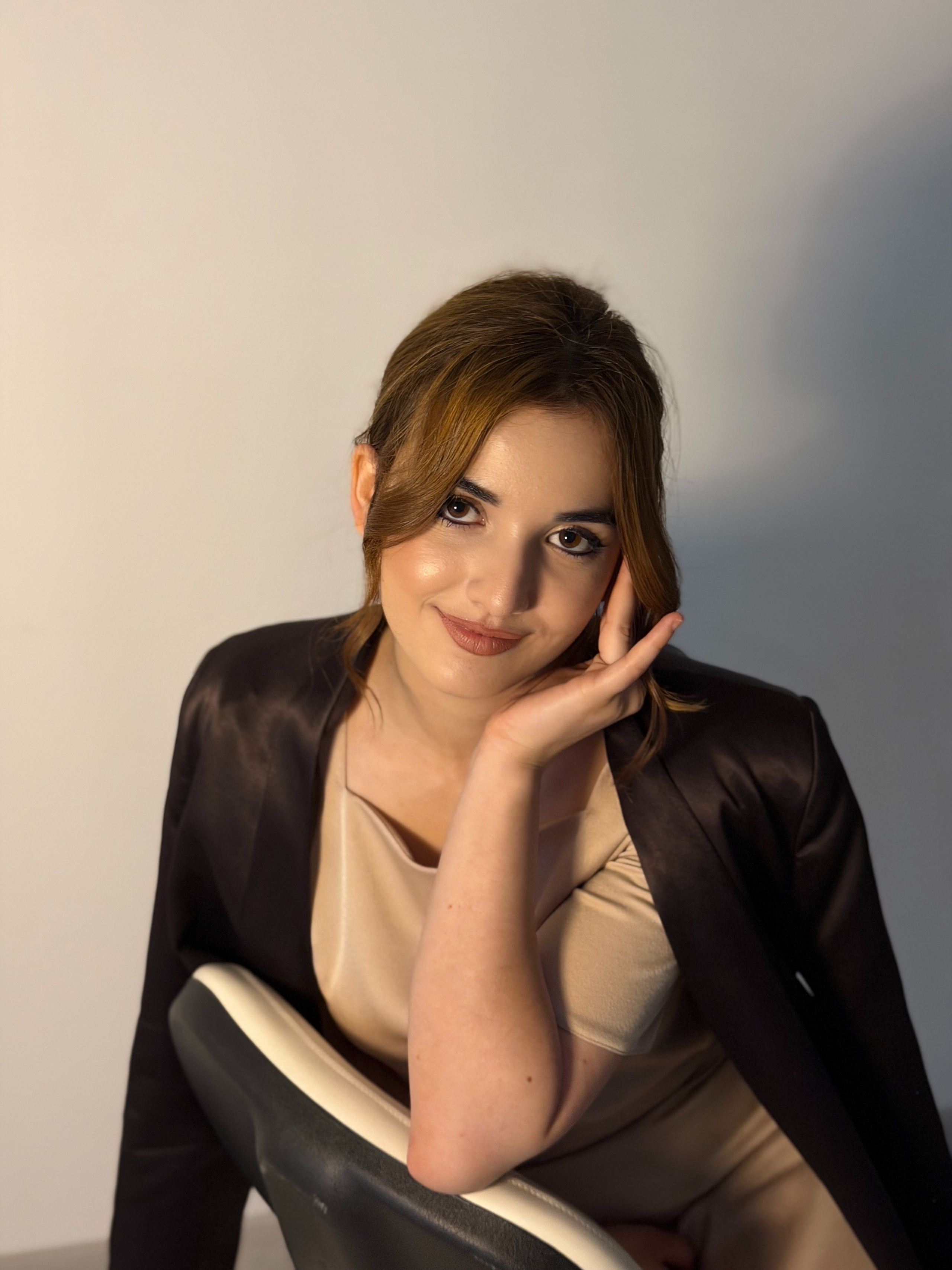 Karina 22. Семейный фотограф Leylin