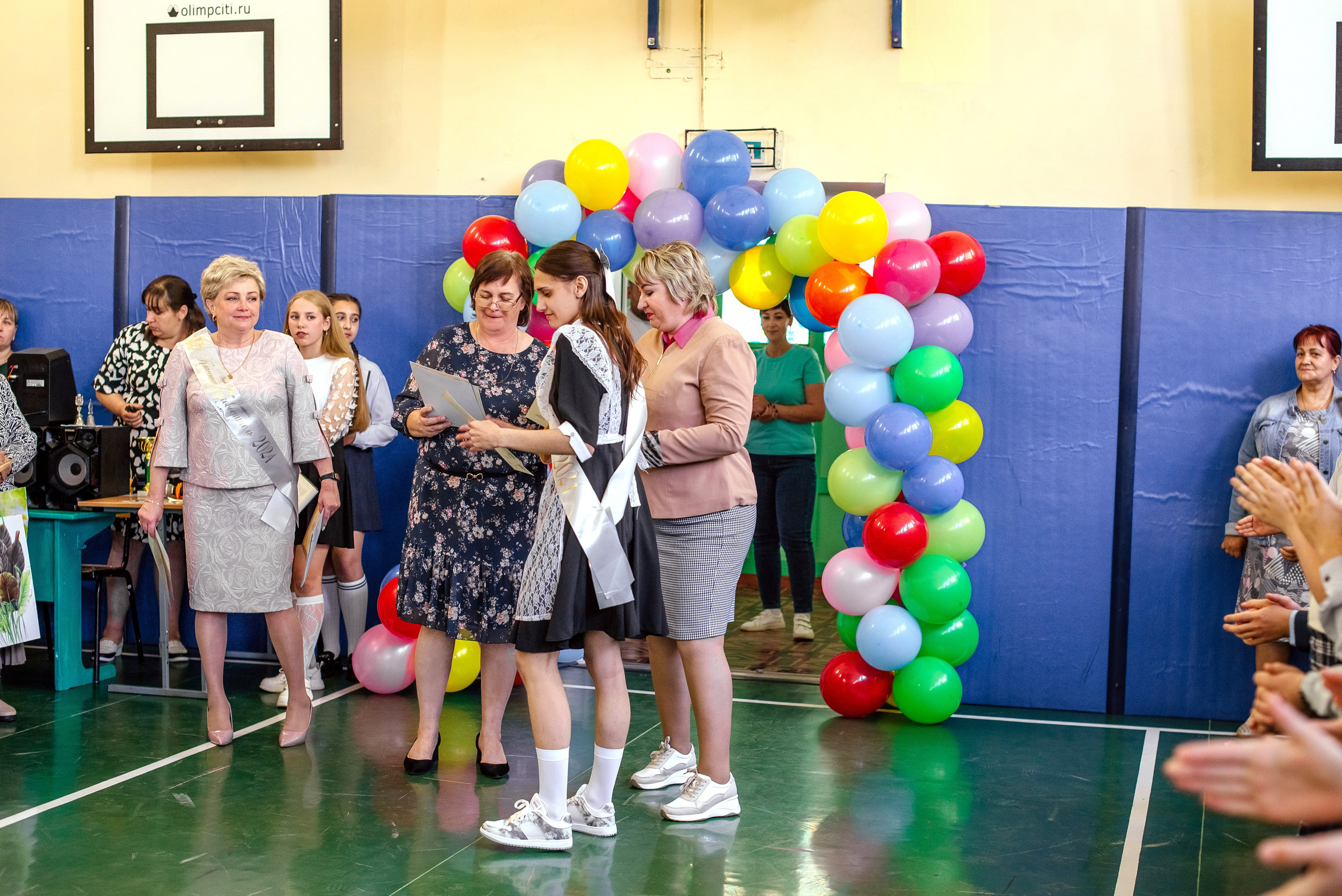 Школа выпускной 2024. Фотограф Галина Лисанова, г. Брянск