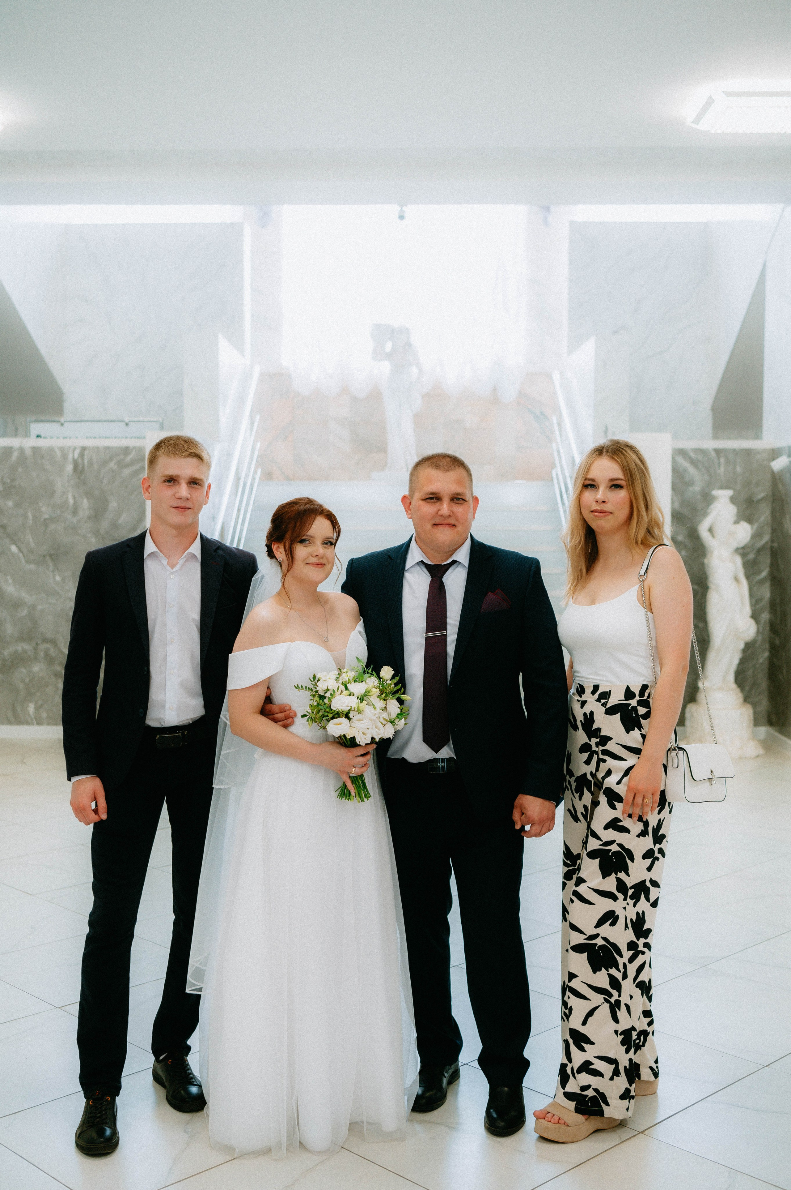 Александр и Анастасия. Свадебная прогулка. Свадебный и семейный фотограф Волгоград Анастасия Садовникова